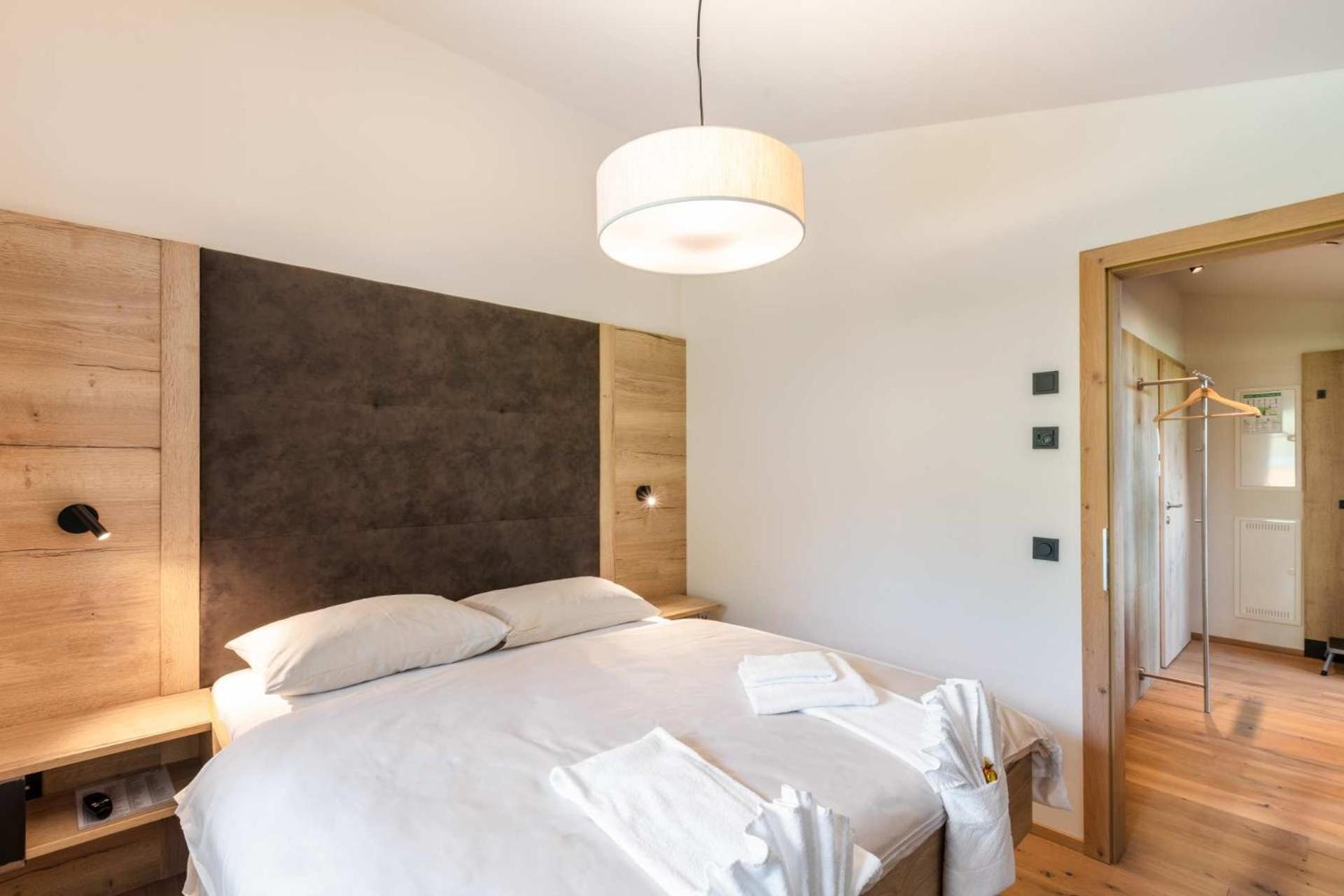 Two-Bedroom Apartment (5 Adults) photo 2