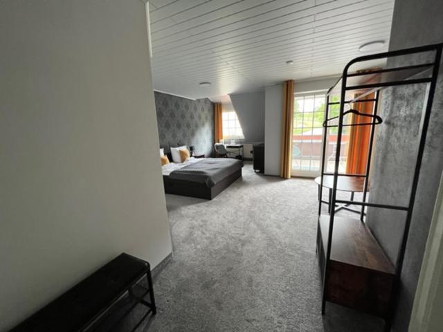 Deluxe Double Room with Balcony photo 3