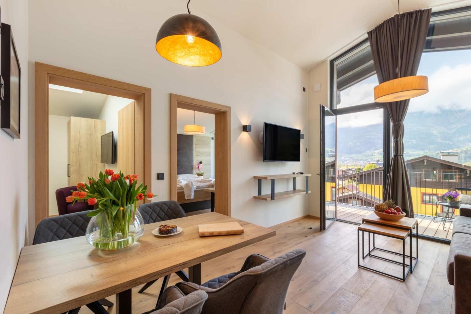 Two-Bedroom Apartment (6 Adults) photo 2