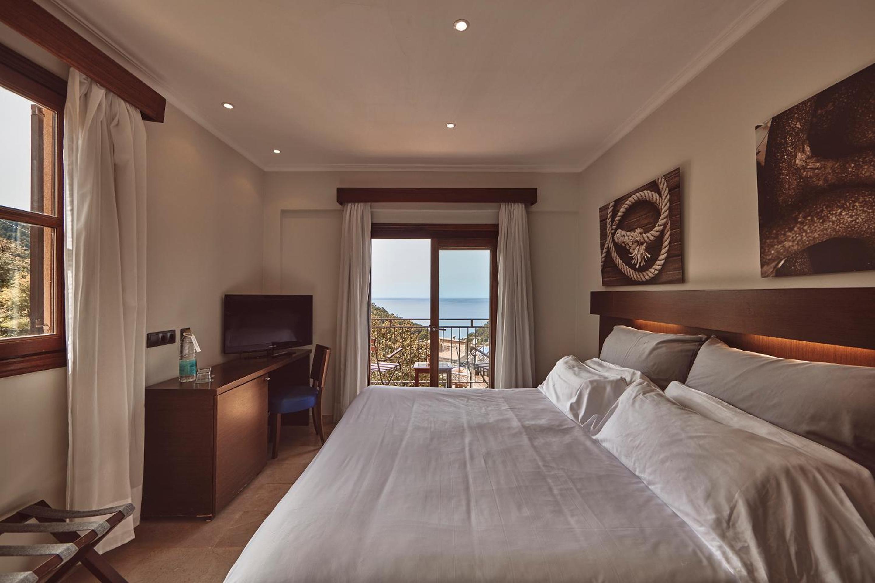 Double Room and Sea View - Spa Access Not Included - Photo 7