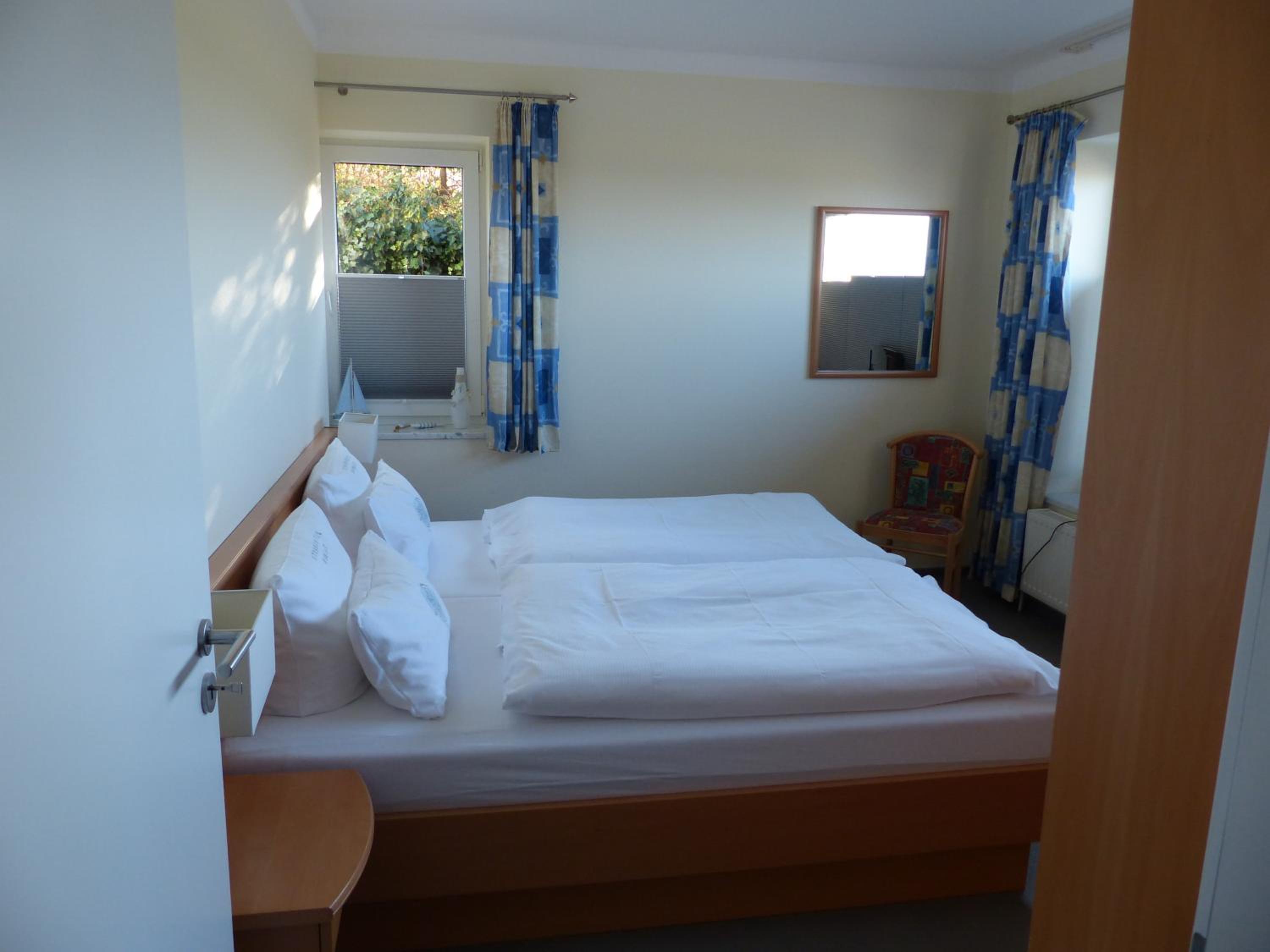 Family Room (2 Adults + 2 Children), photo 7