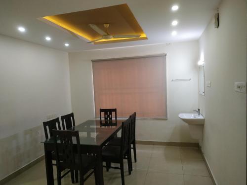 Deluxe Double Room (2 Adults + 1 Child) photo 3