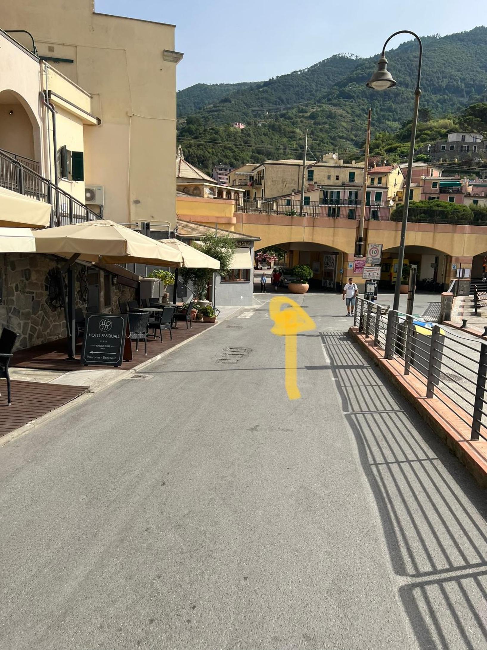Three-Bedroom Apartment - Photo 8