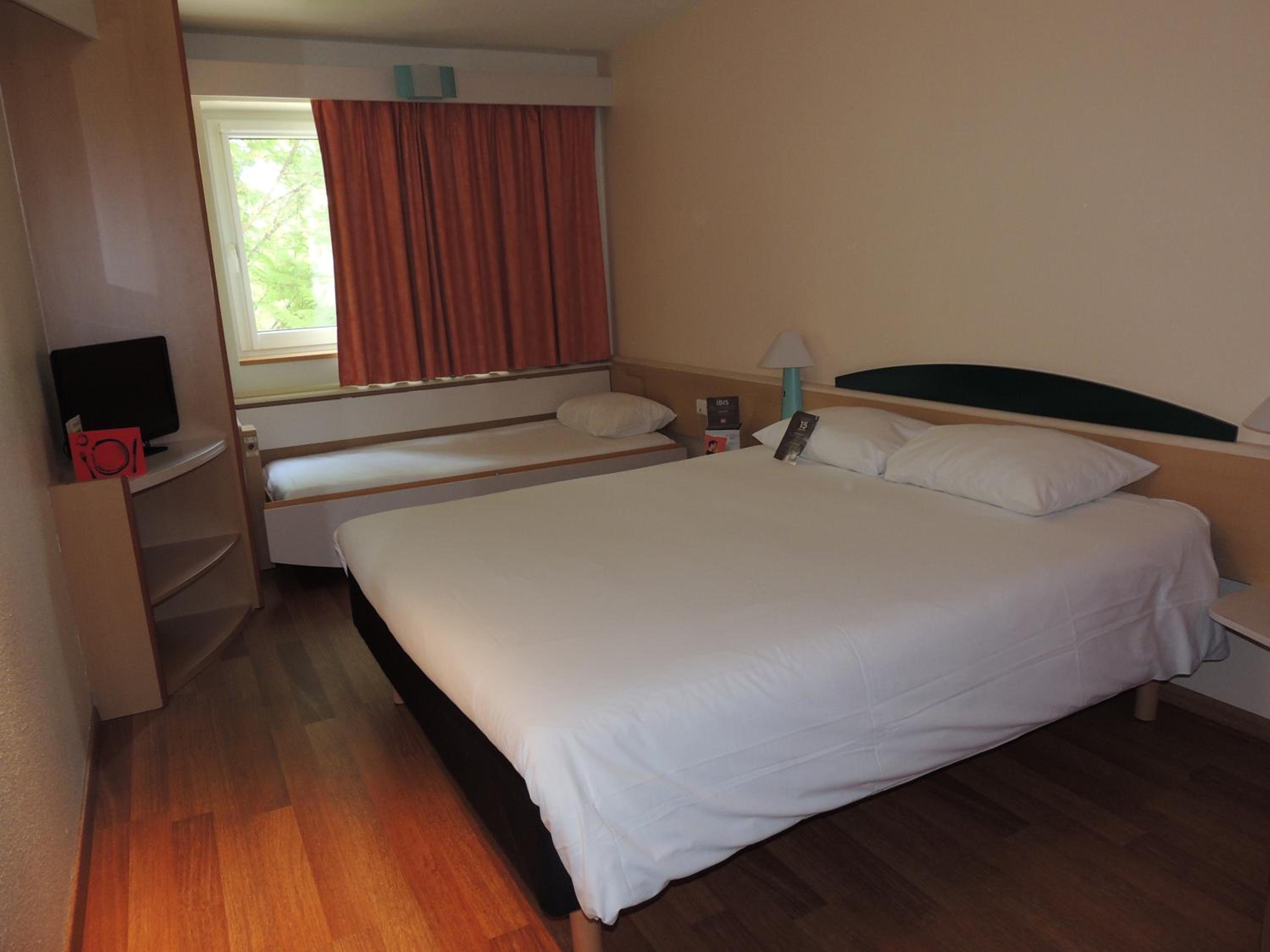 Double Room with Extra Bed