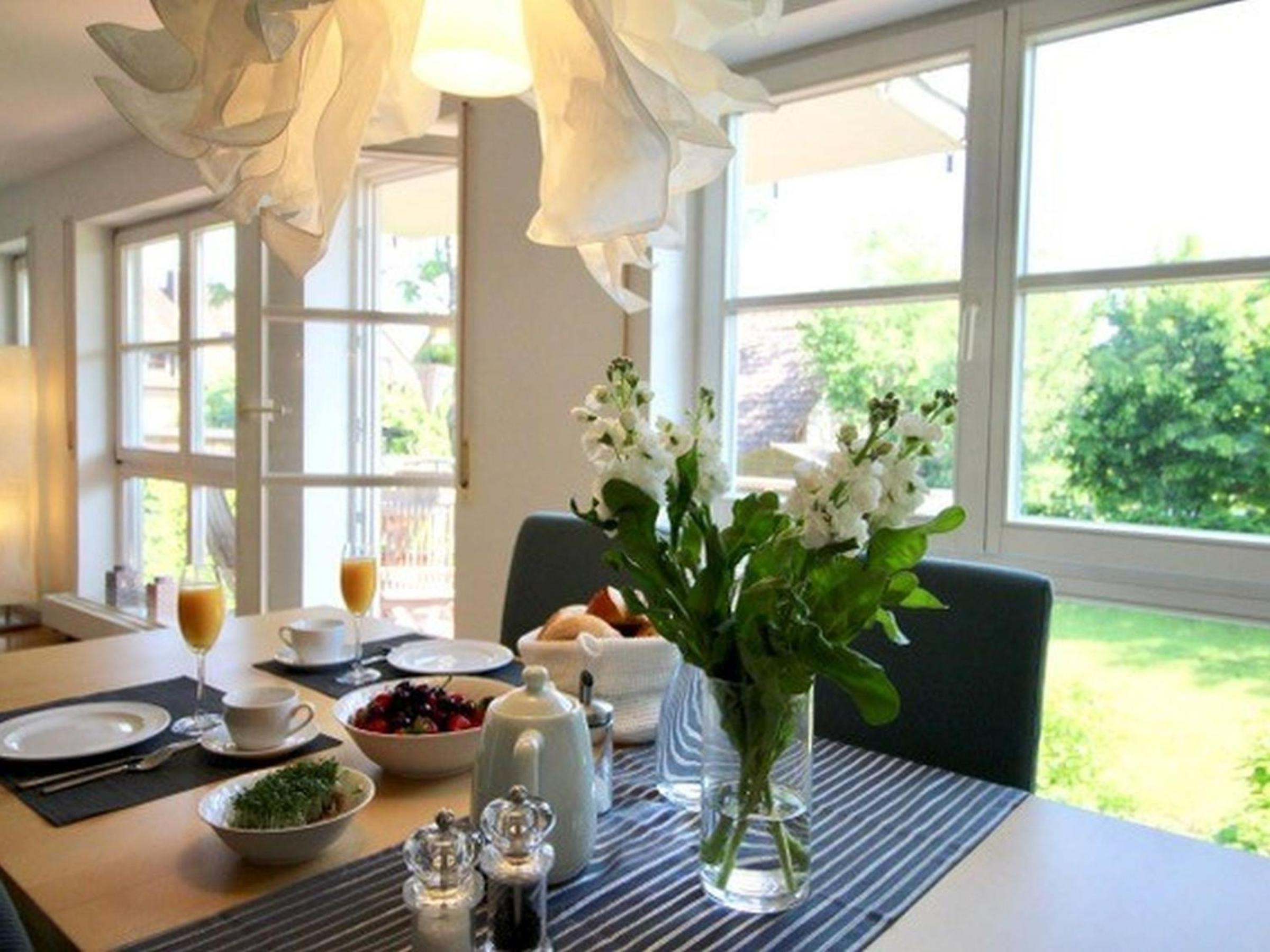 Two-Bedroom Deluxe Apartment with Garden View photo 3