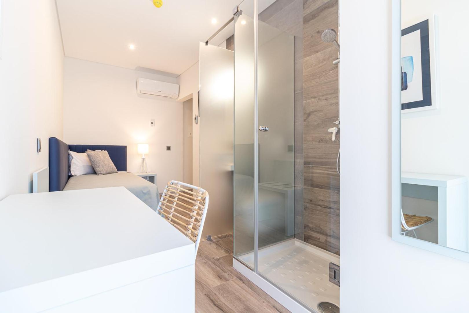 Budget Single Room photo 3