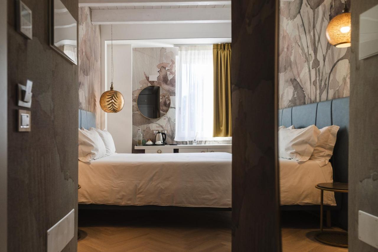 Superior King Room photo 2