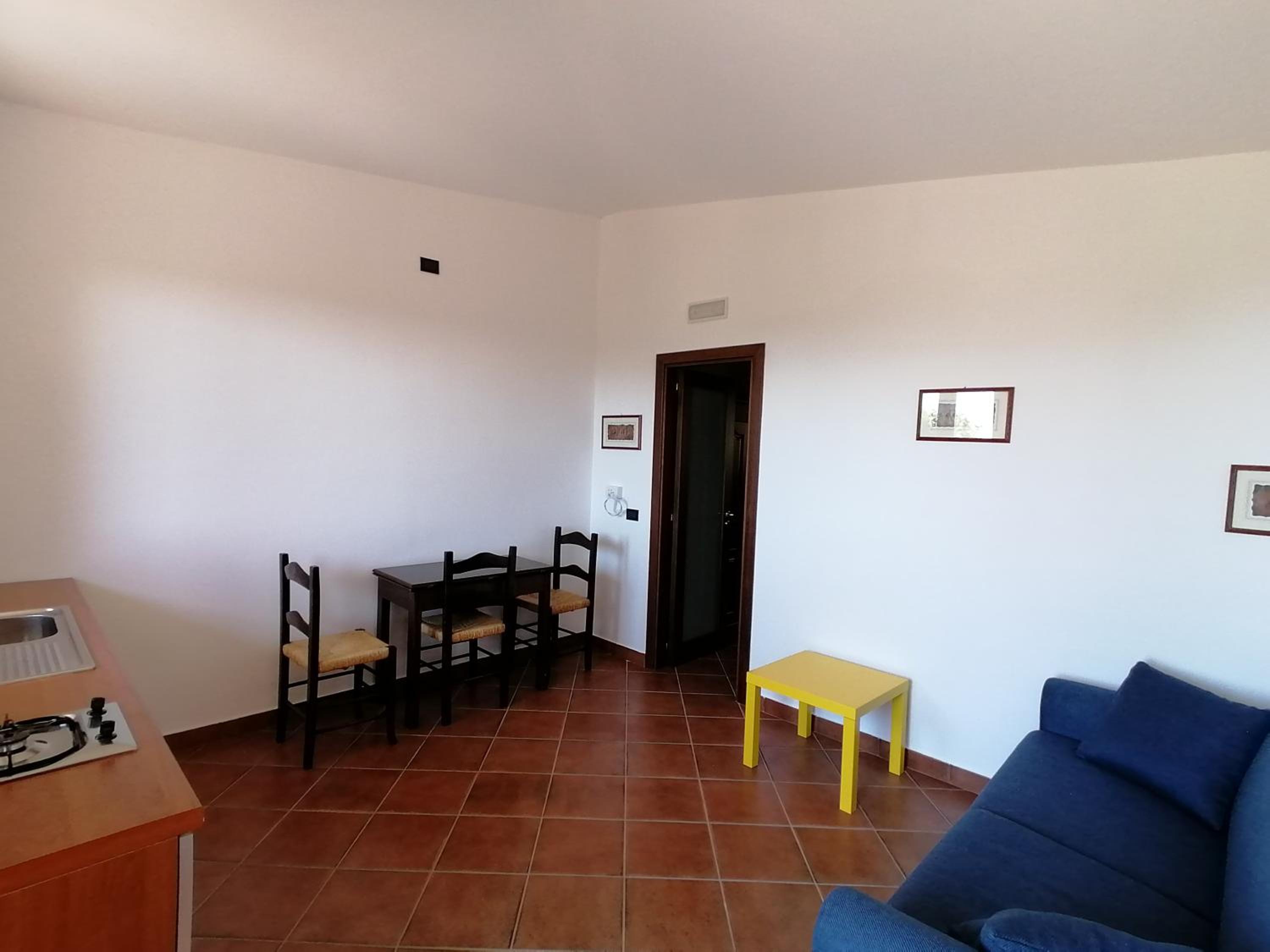 Quadruple Room with Private Bathroom photo 1