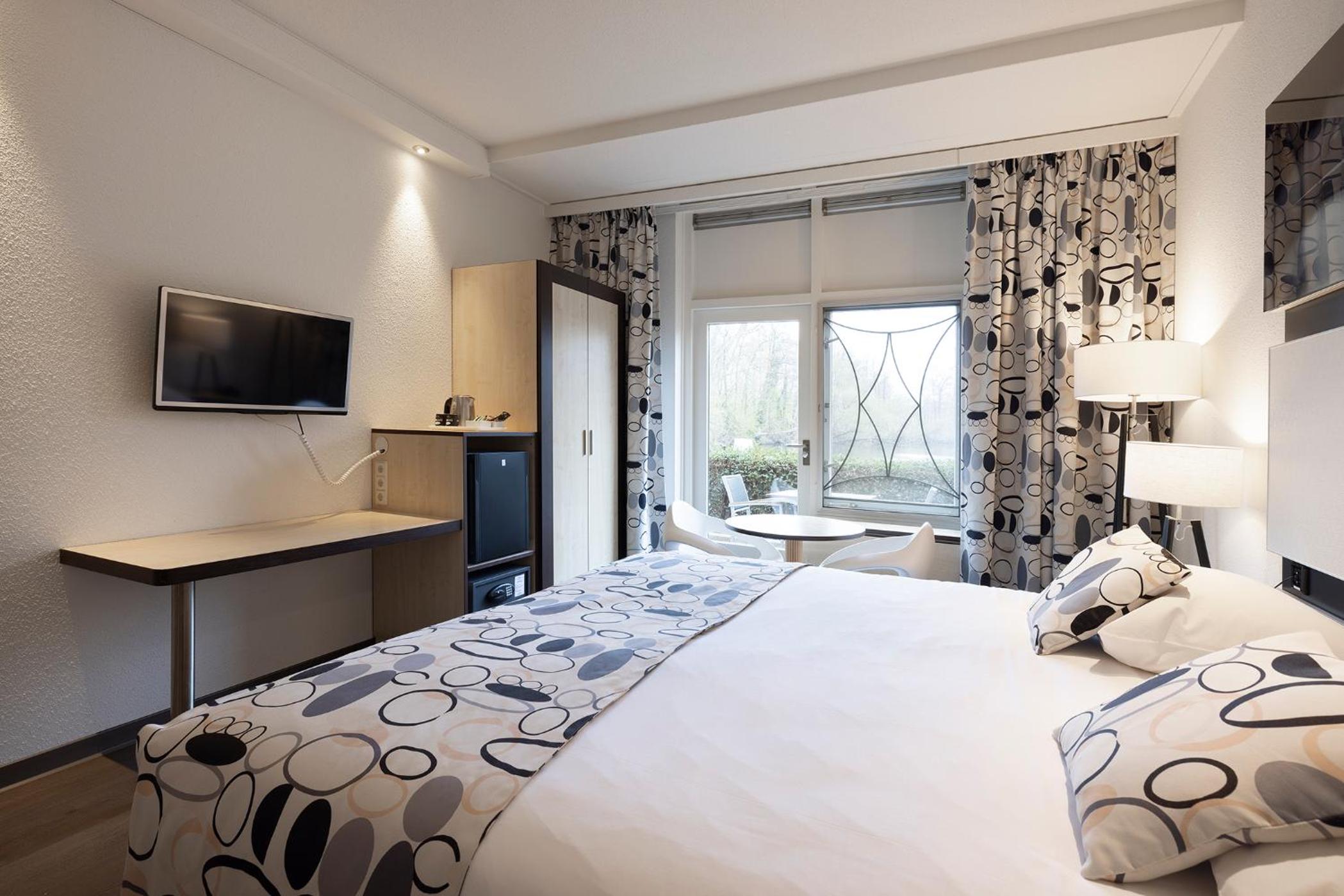 Deluxe Double Room Ground Floor photo 3