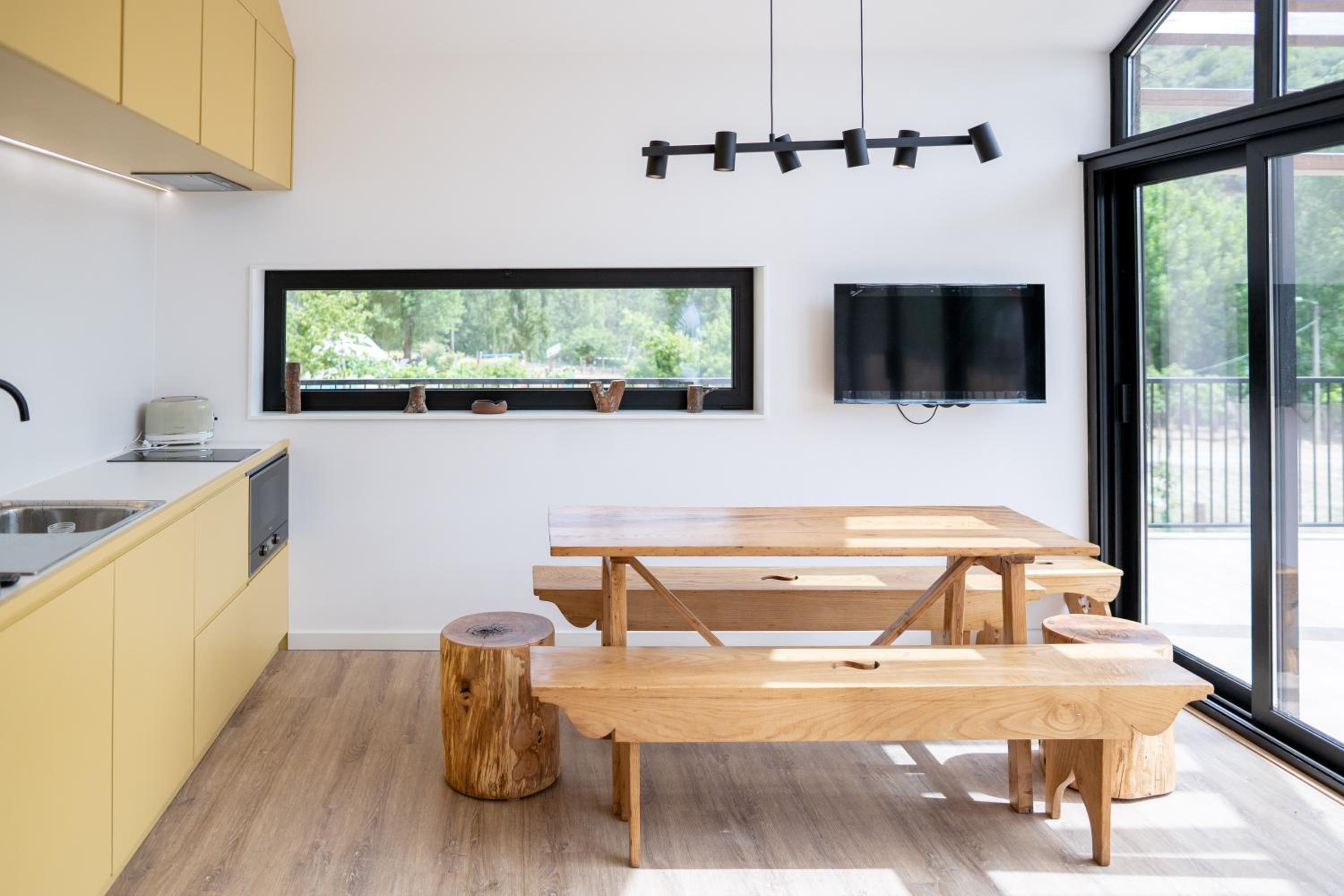Two-Bedroom House - Photo 11