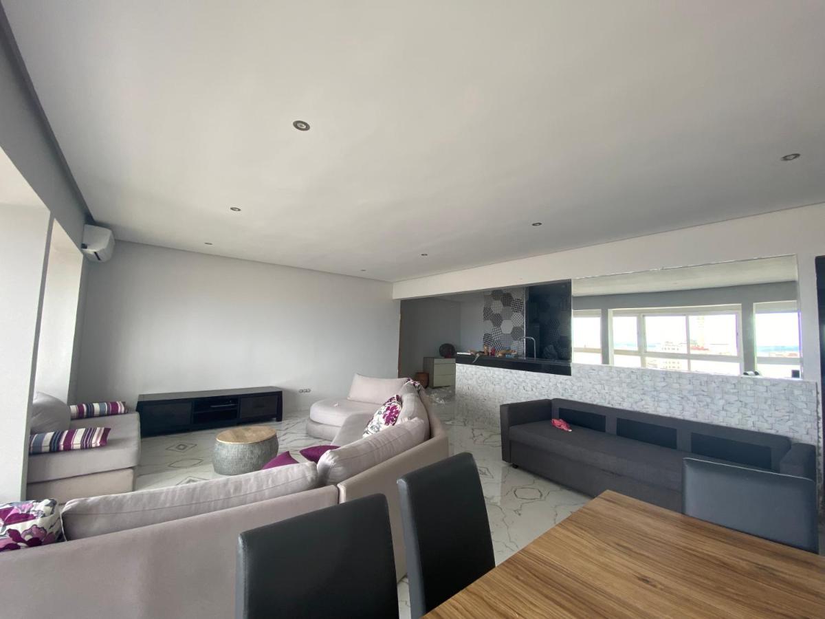 Three-Bedroom Apartment - Photo 2