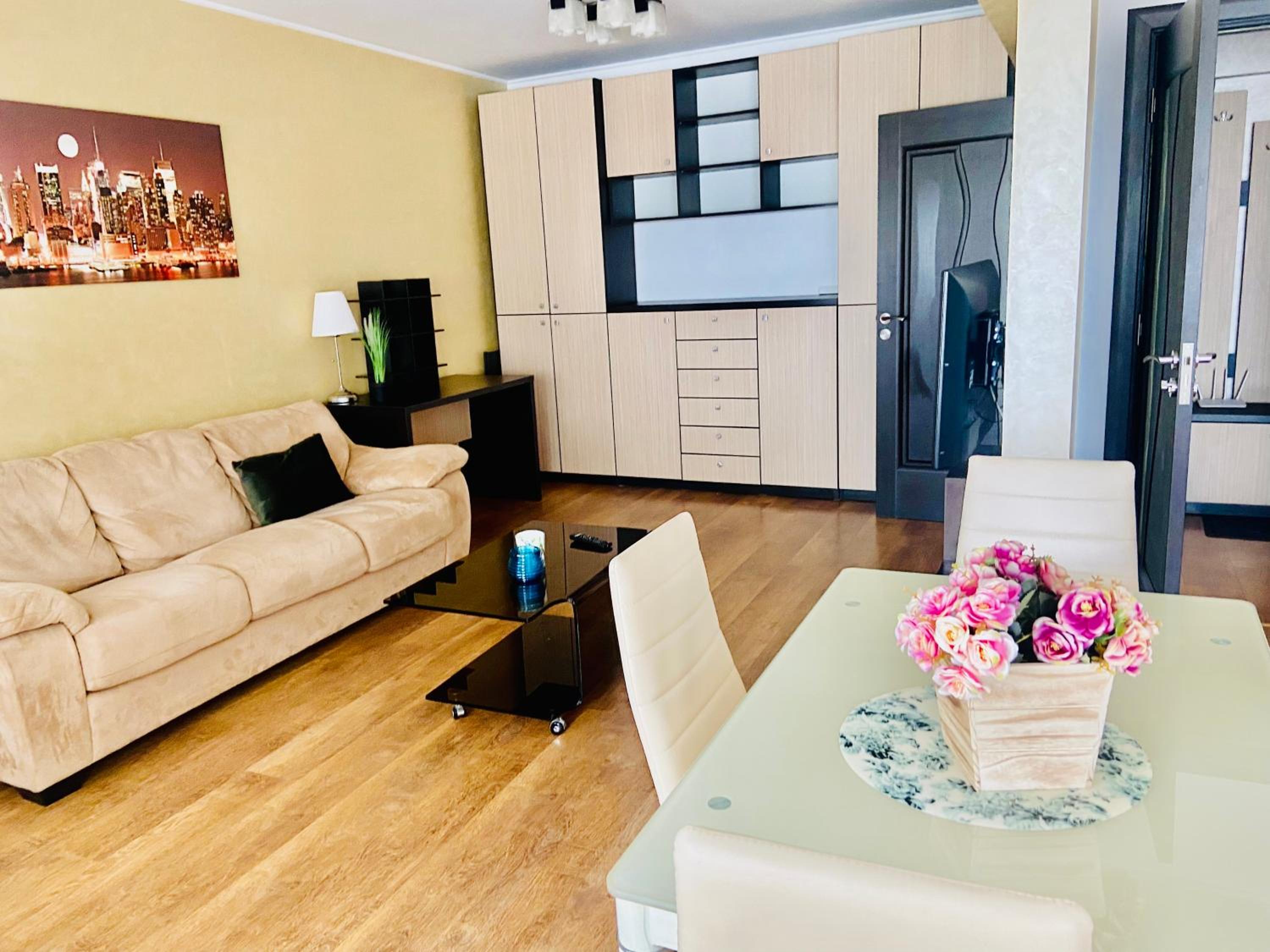 One-Bedroom Apartment - Photo 13
