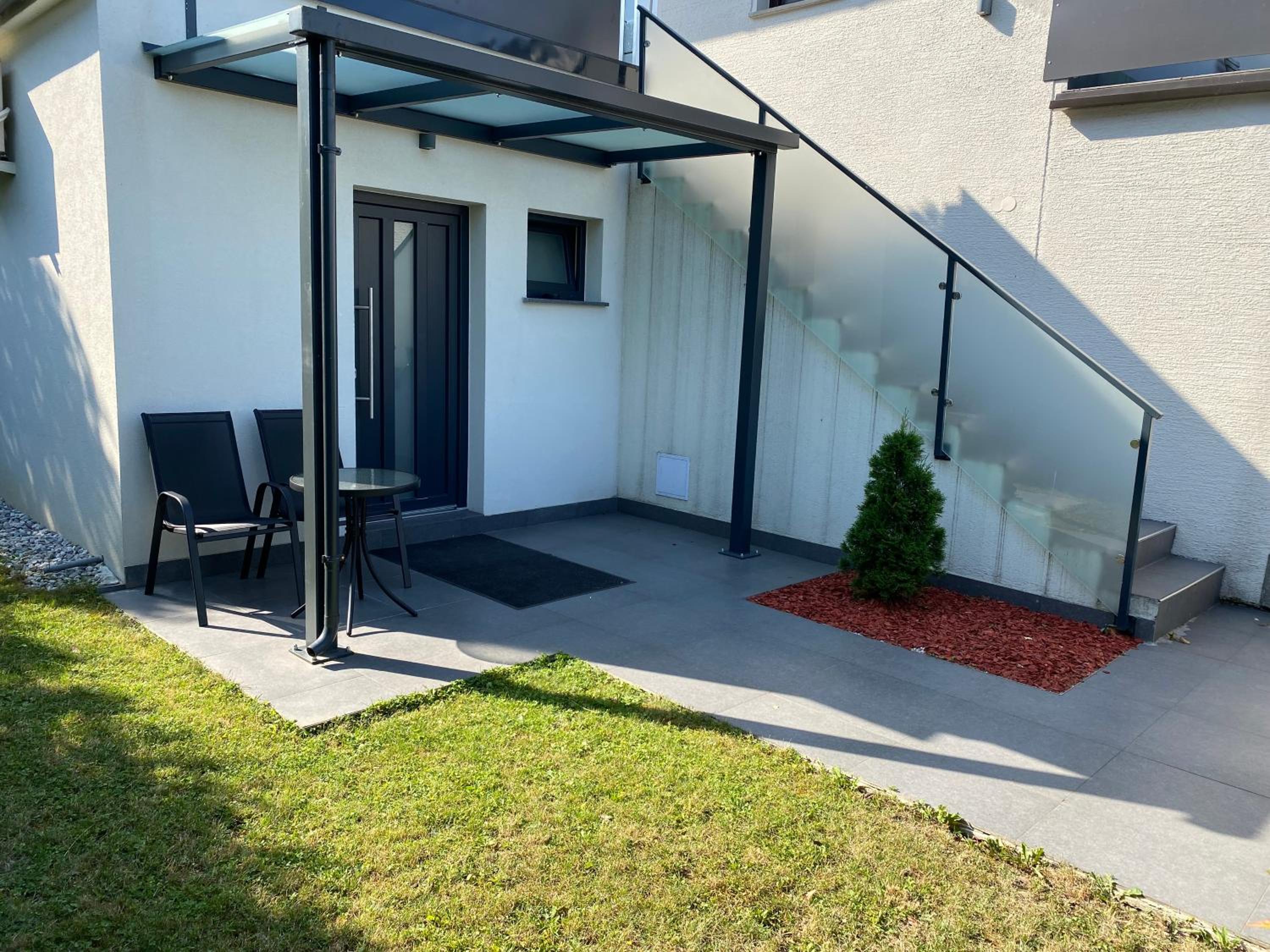 Studio with Terrace