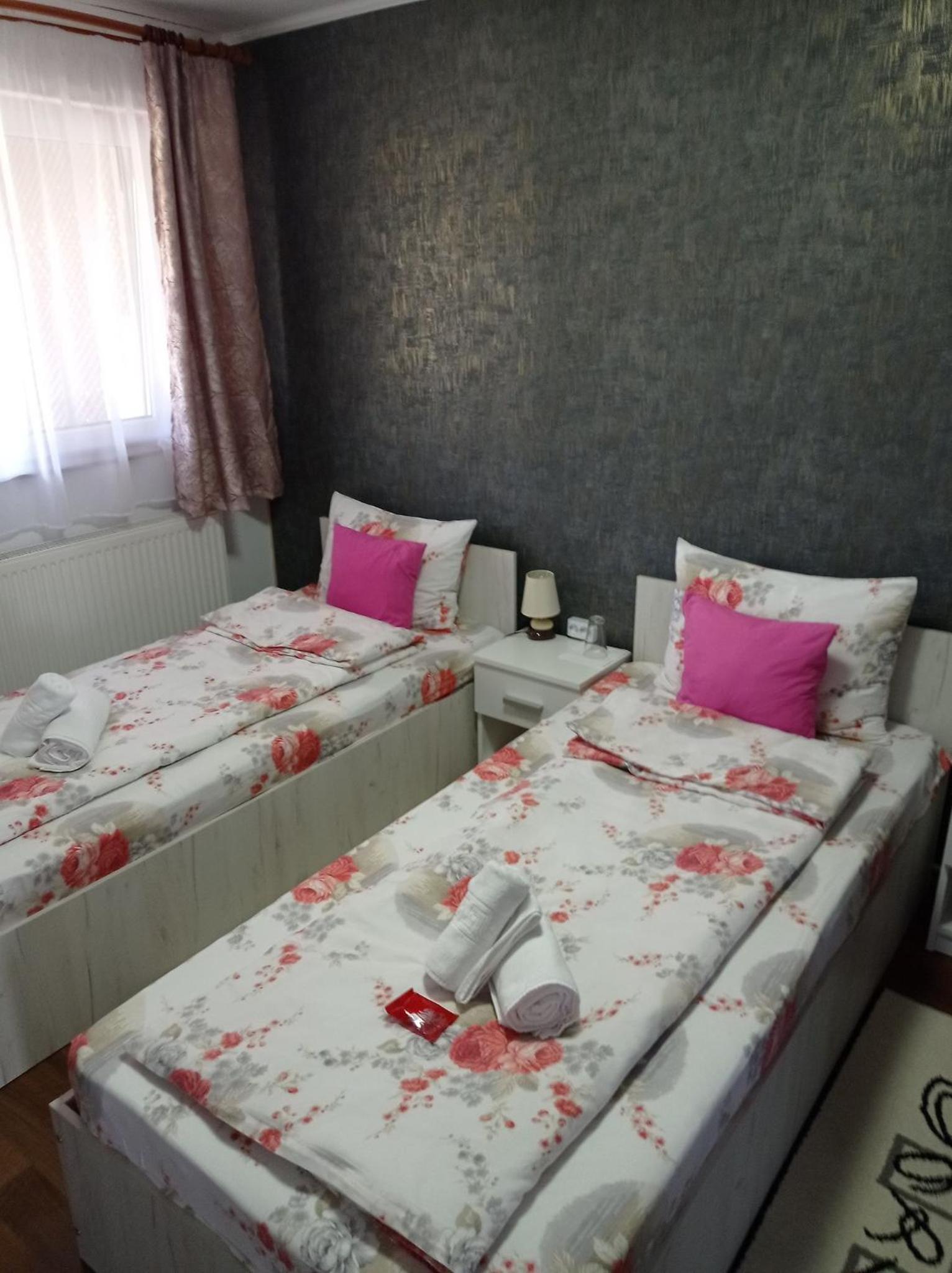 Double or Twin Room with Garden View photo 1