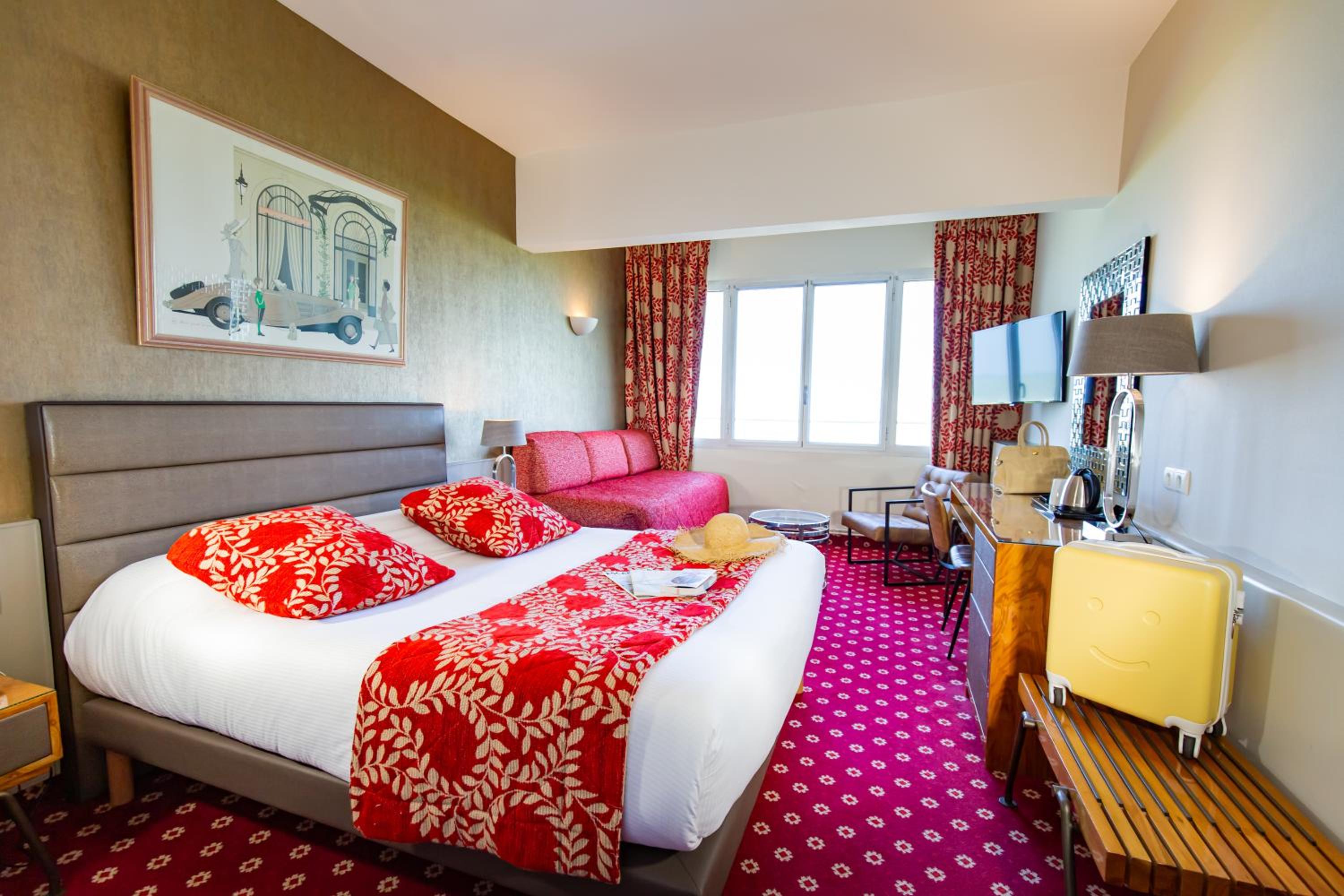 Double Room with Sea View - Photo 9