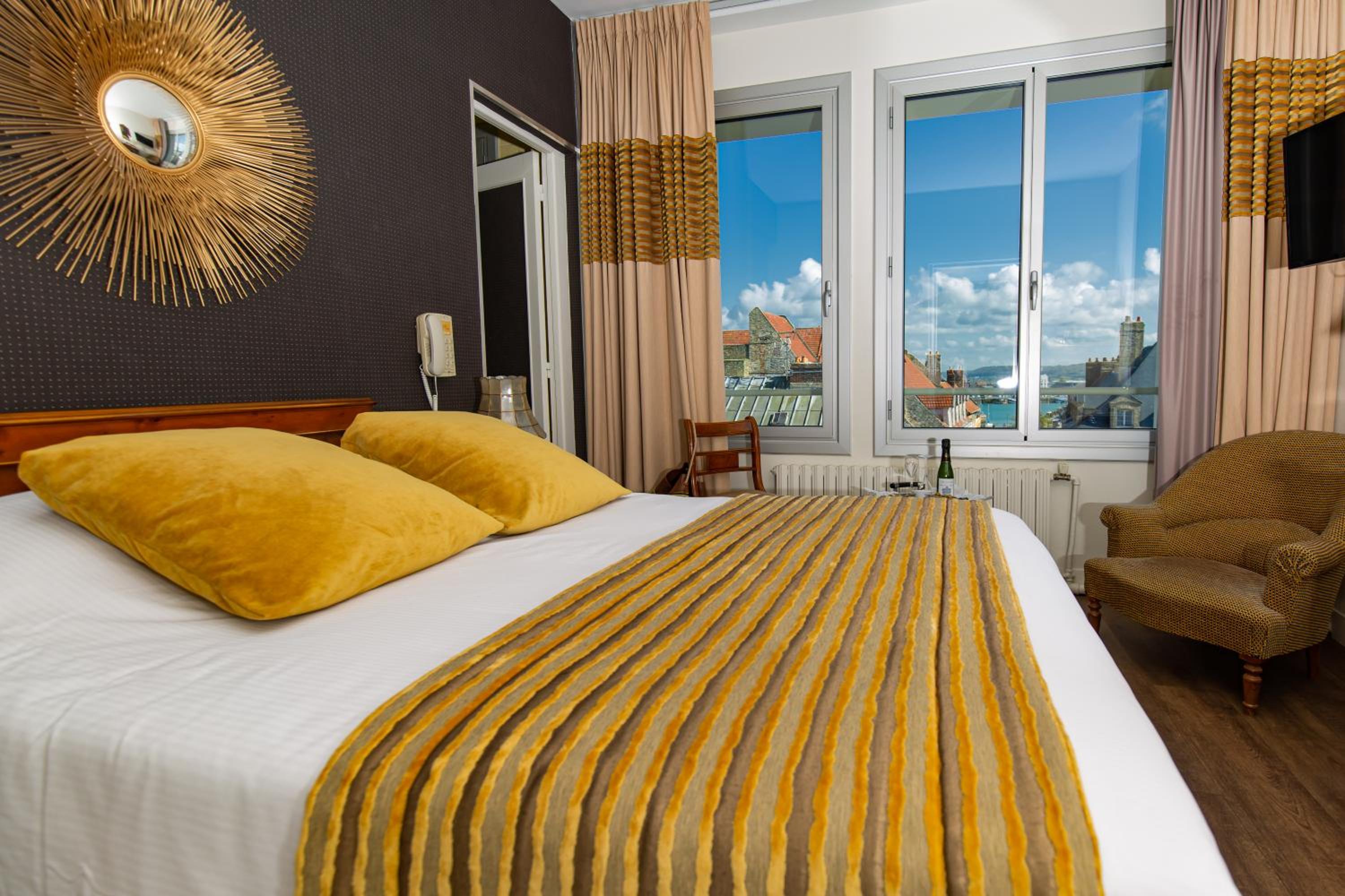 Double Room with City View photo 2