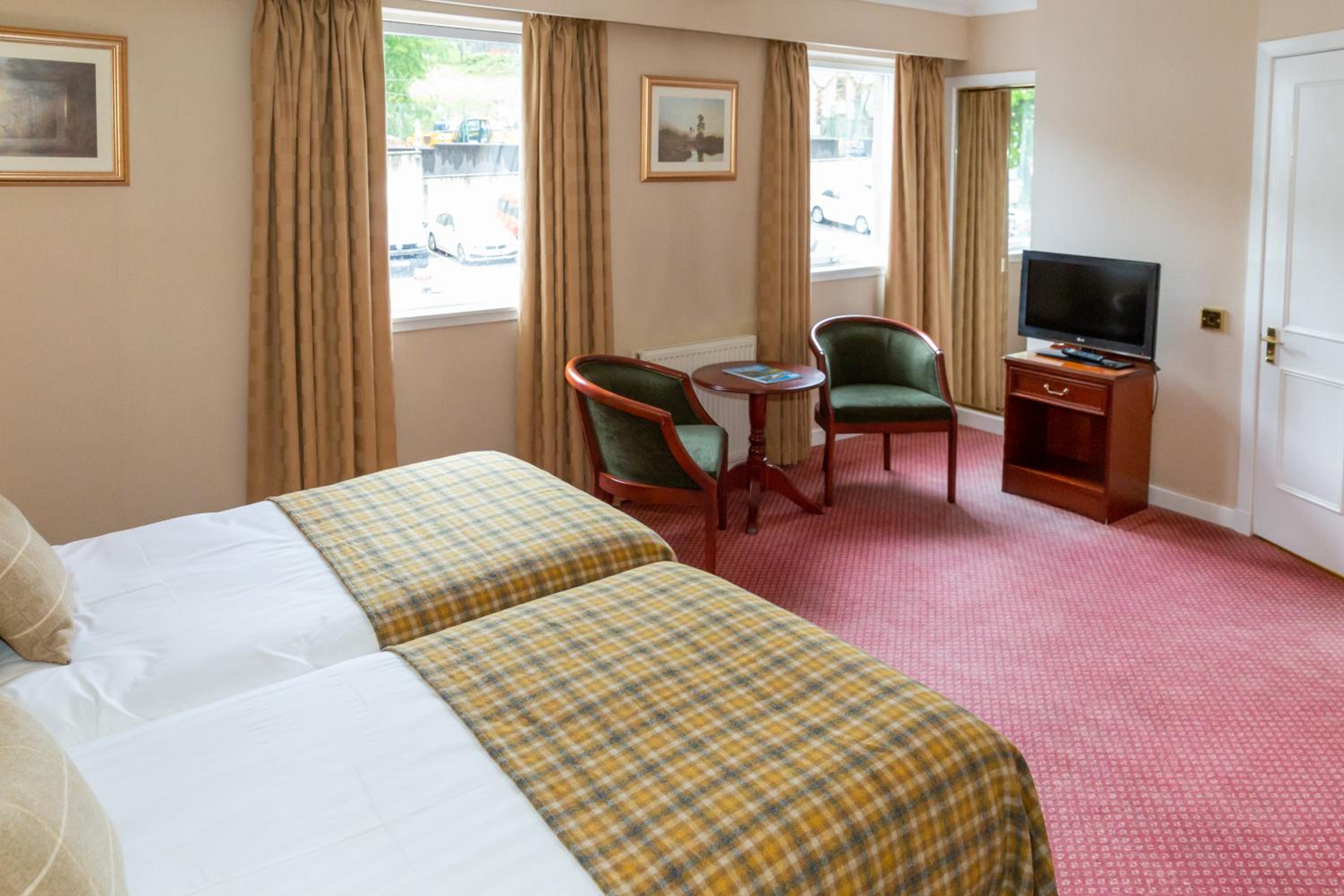 Classic Twin Room - Photo 2
