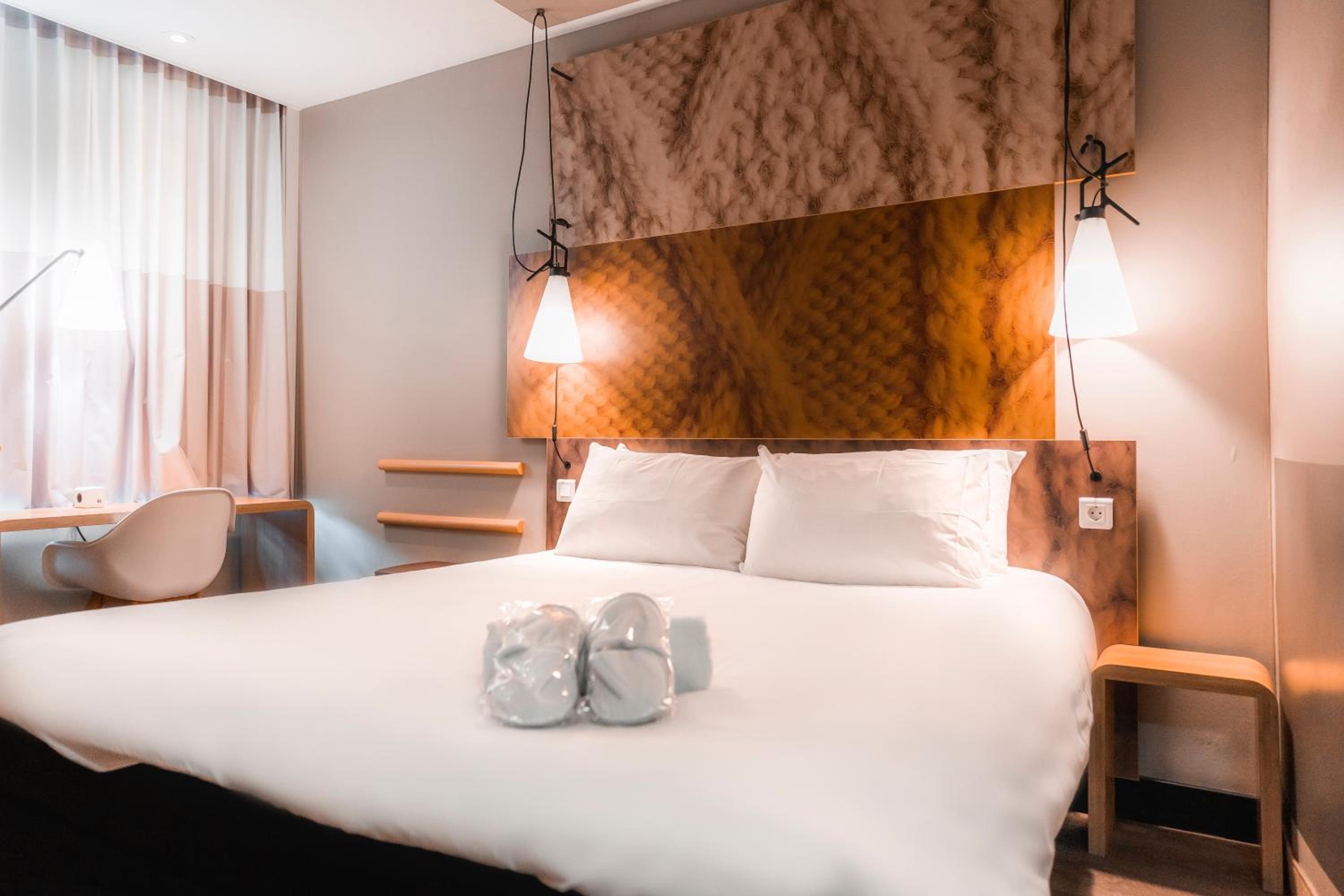 Premium Double Room - Photo 5