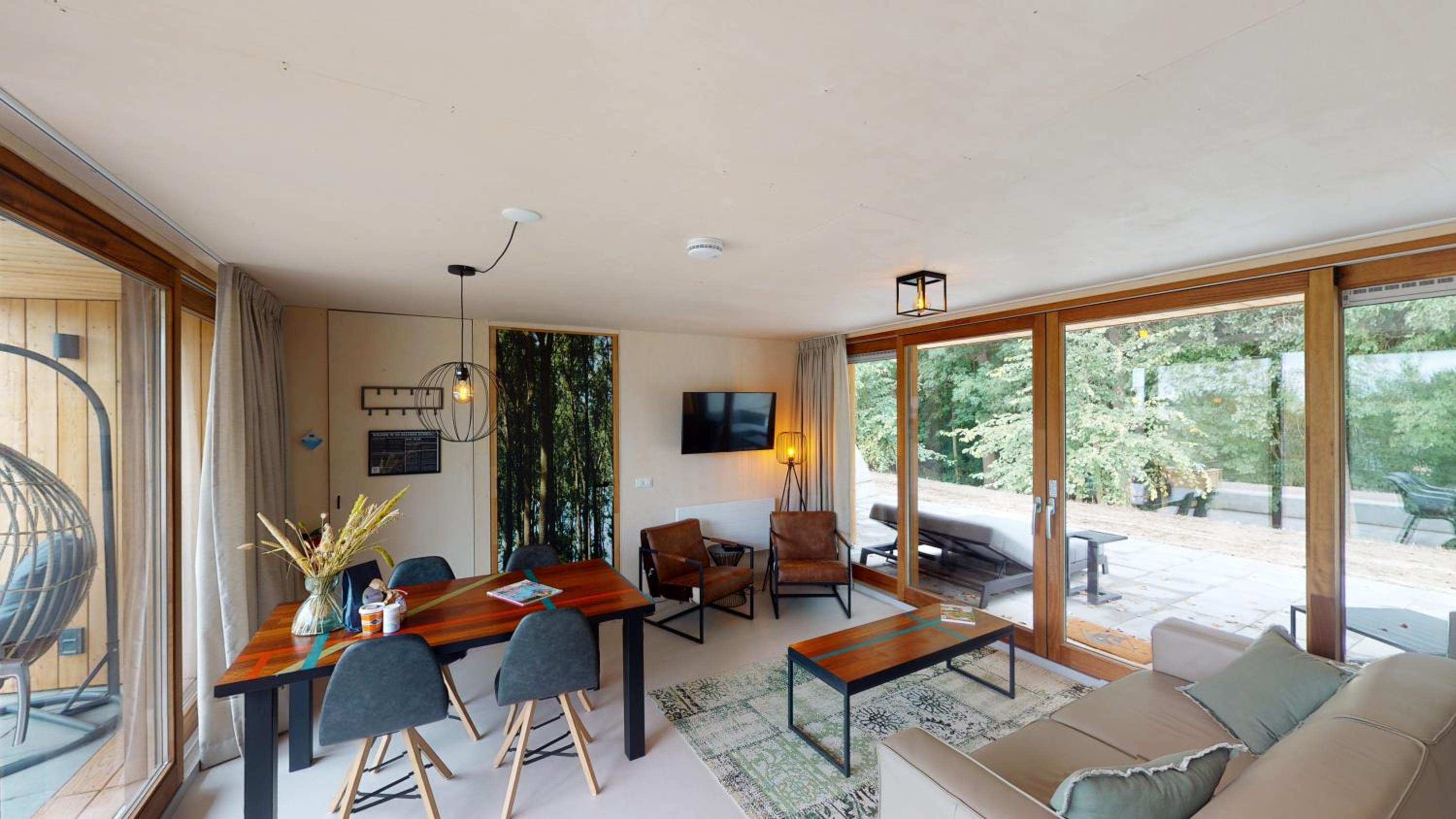 One-Bedroom House photo 2