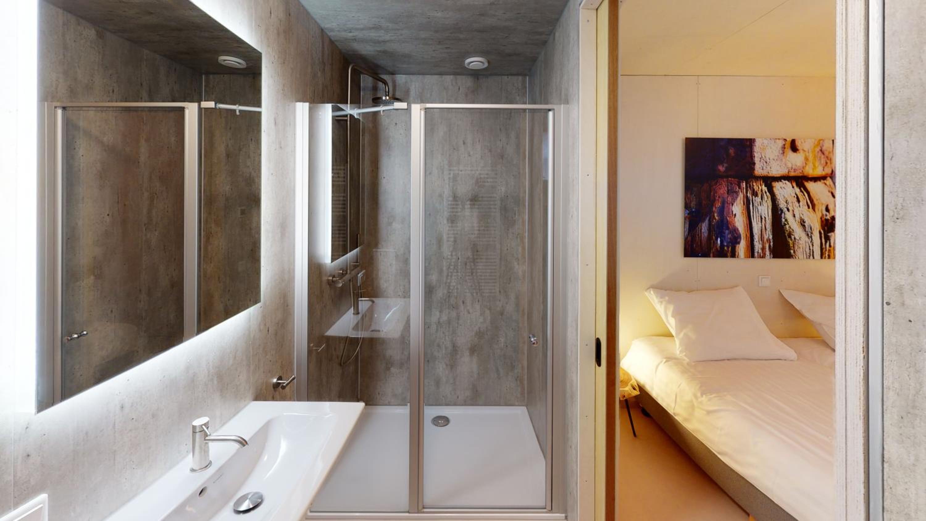 One-Bedroom House photo 3