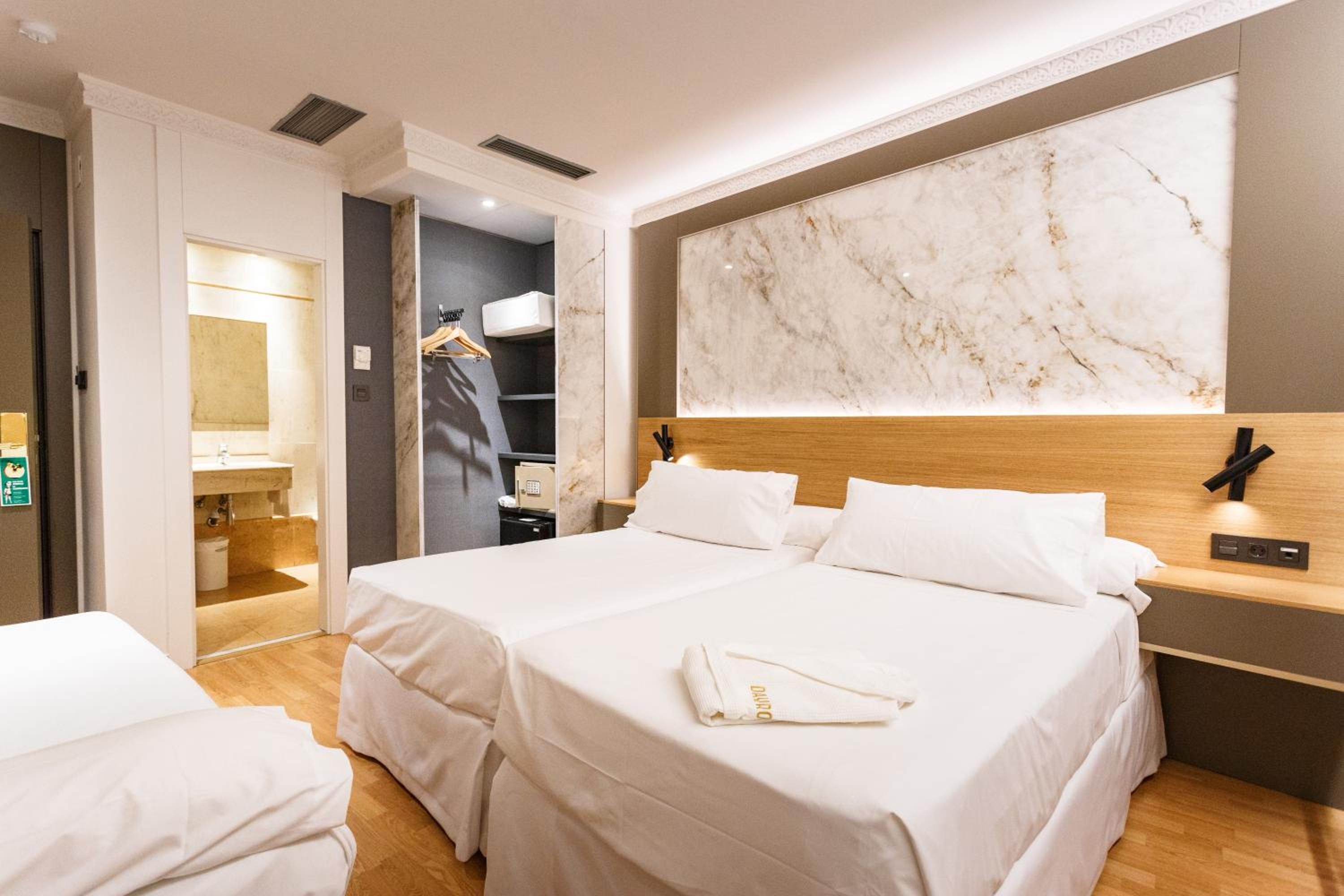 Triple Room - Photo 4