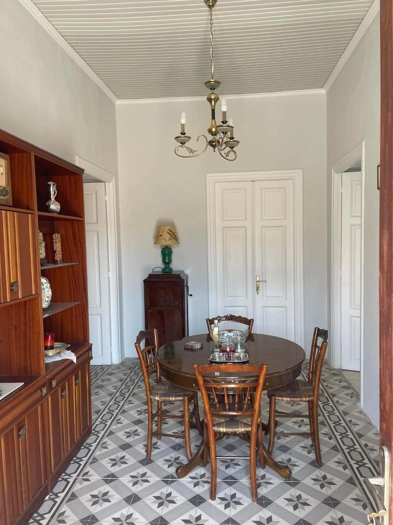 Apartment with Sea View - Photo 18