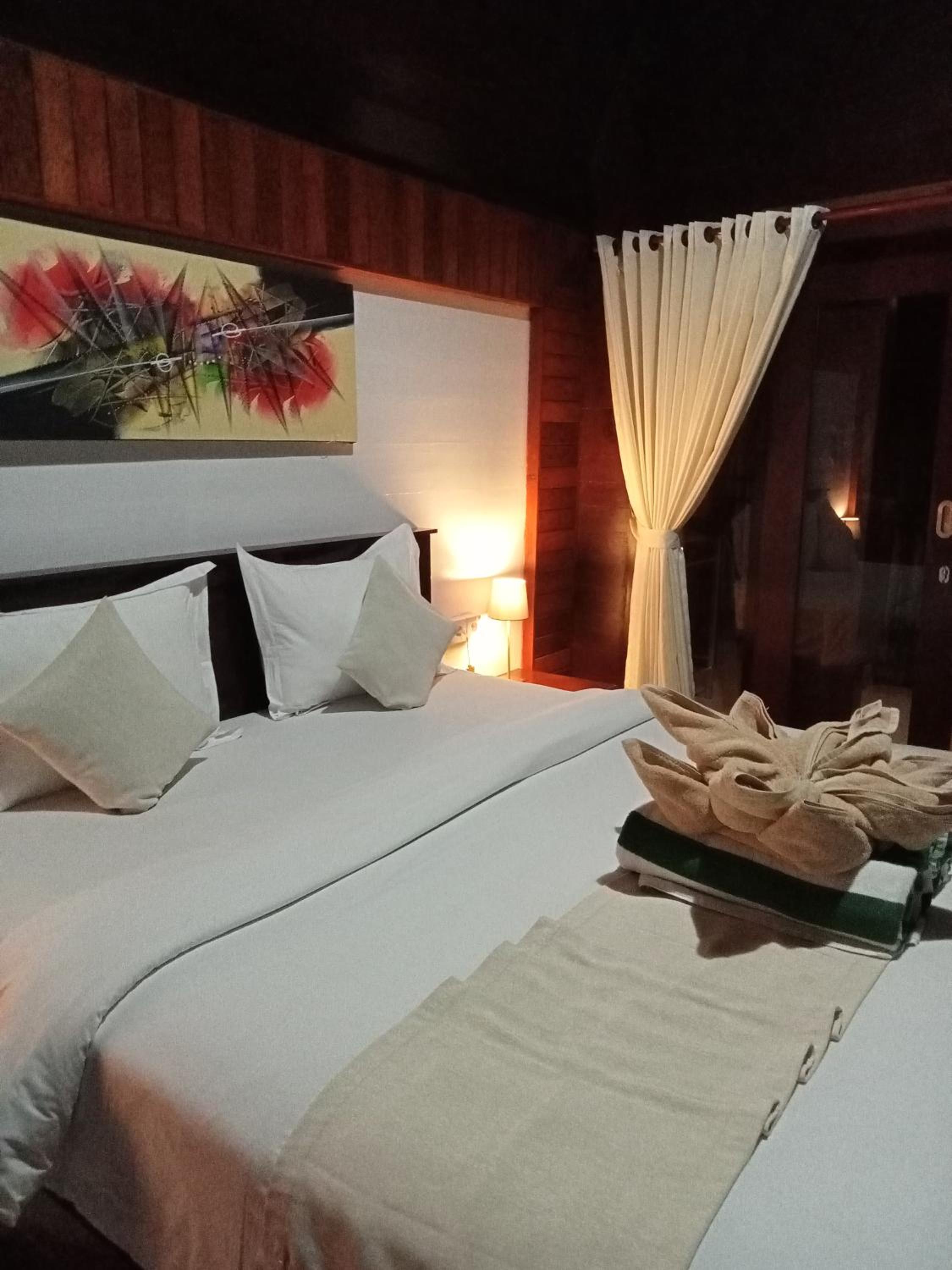 Standard Double Room - Photo 16
