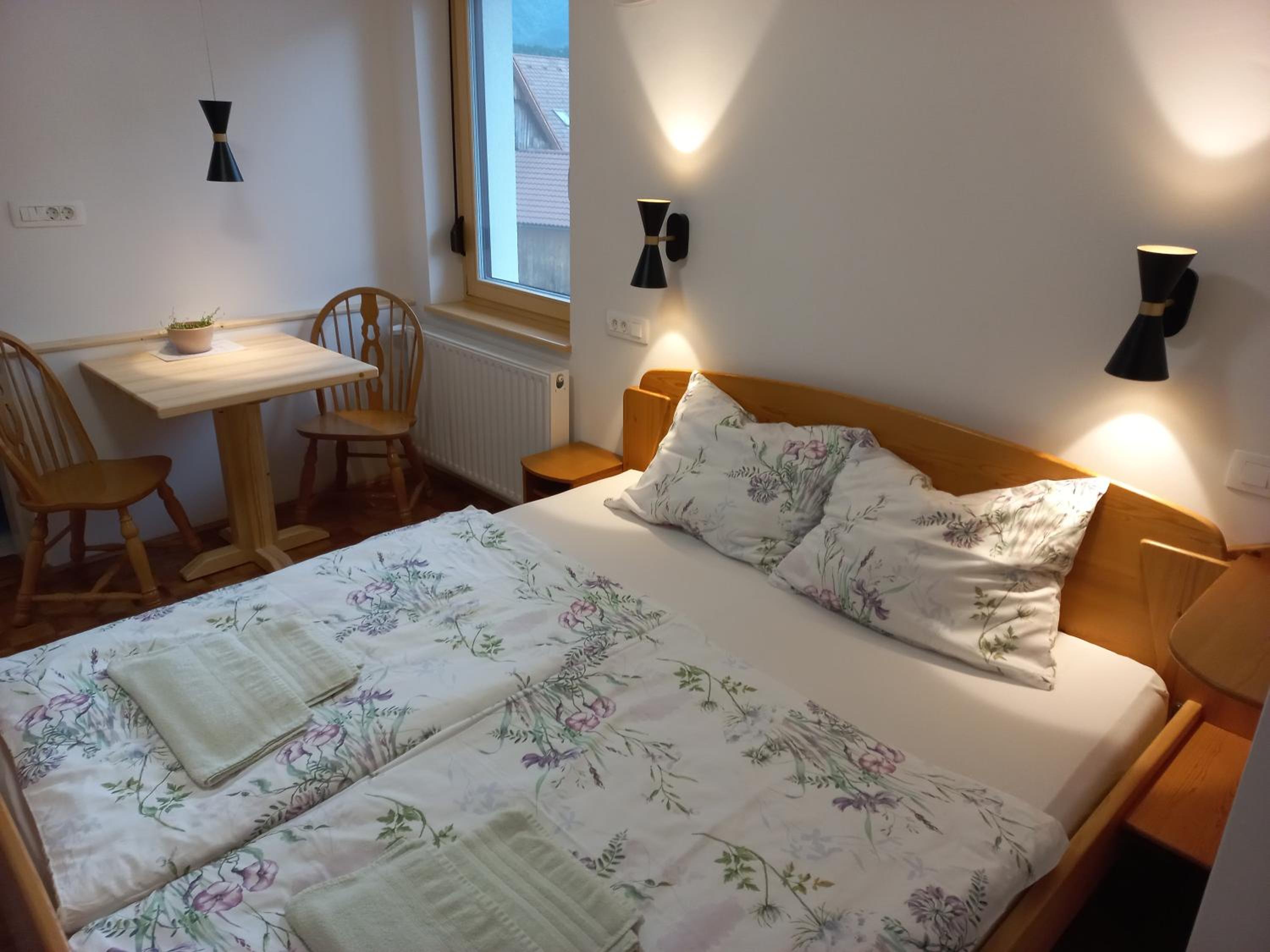 Double Room with Private Bathroom photo 2
