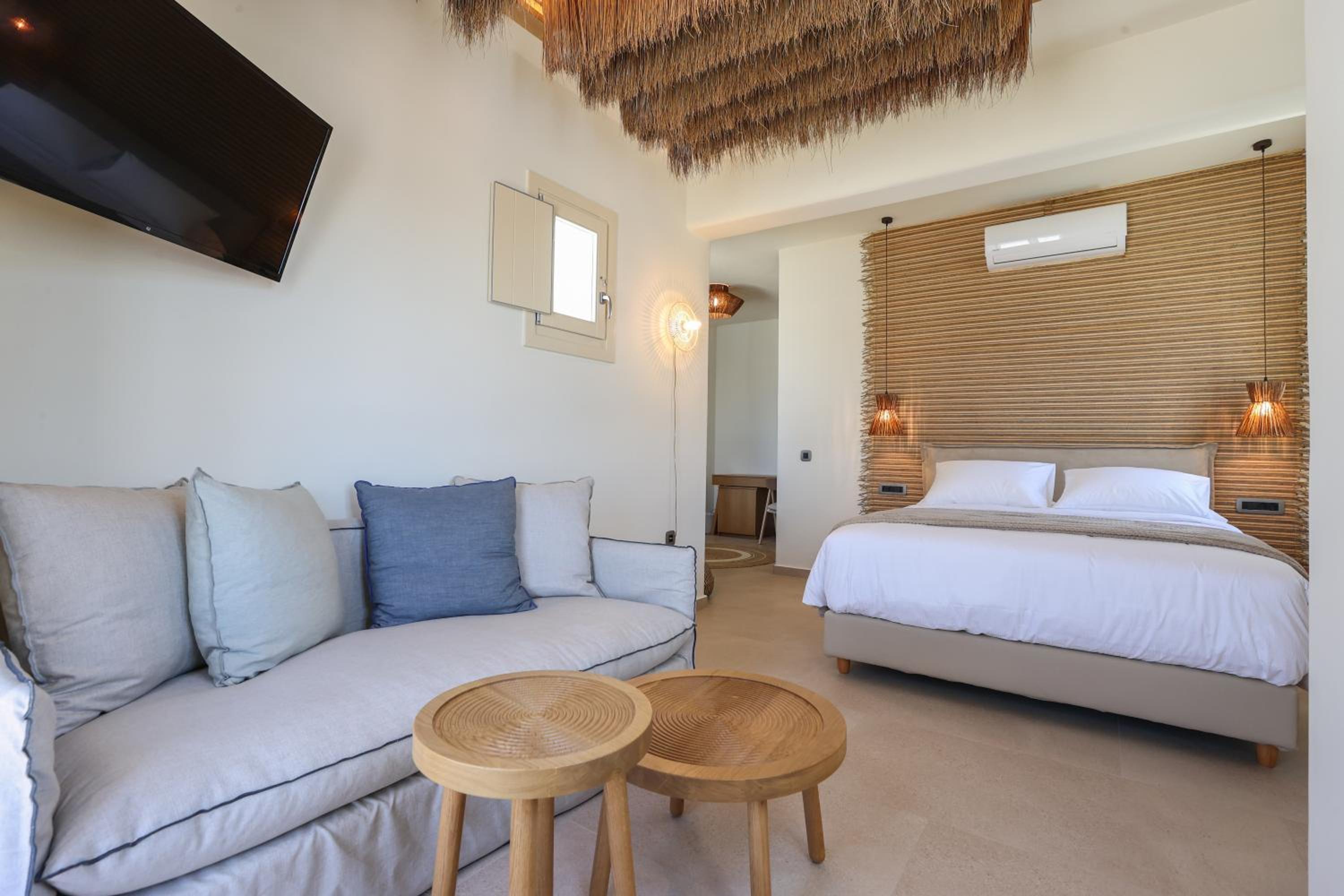 Superior Suite - Photo 1