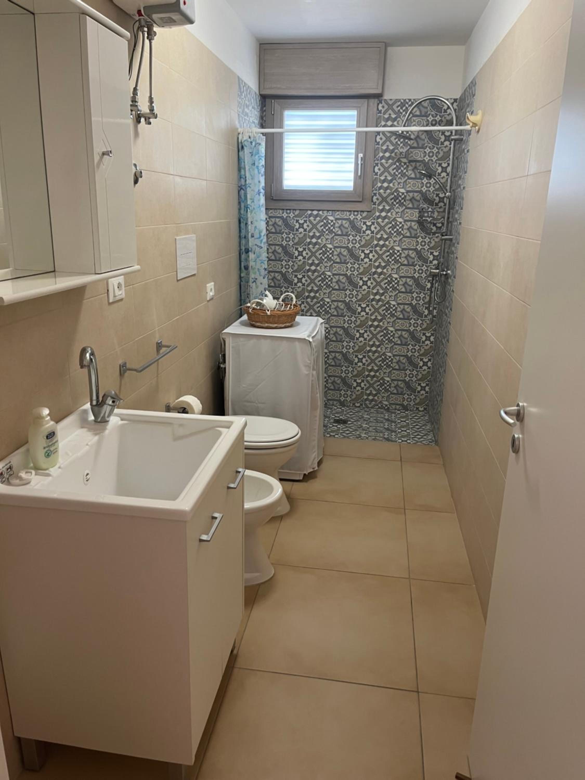 Two-Bedroom House - Photo 6