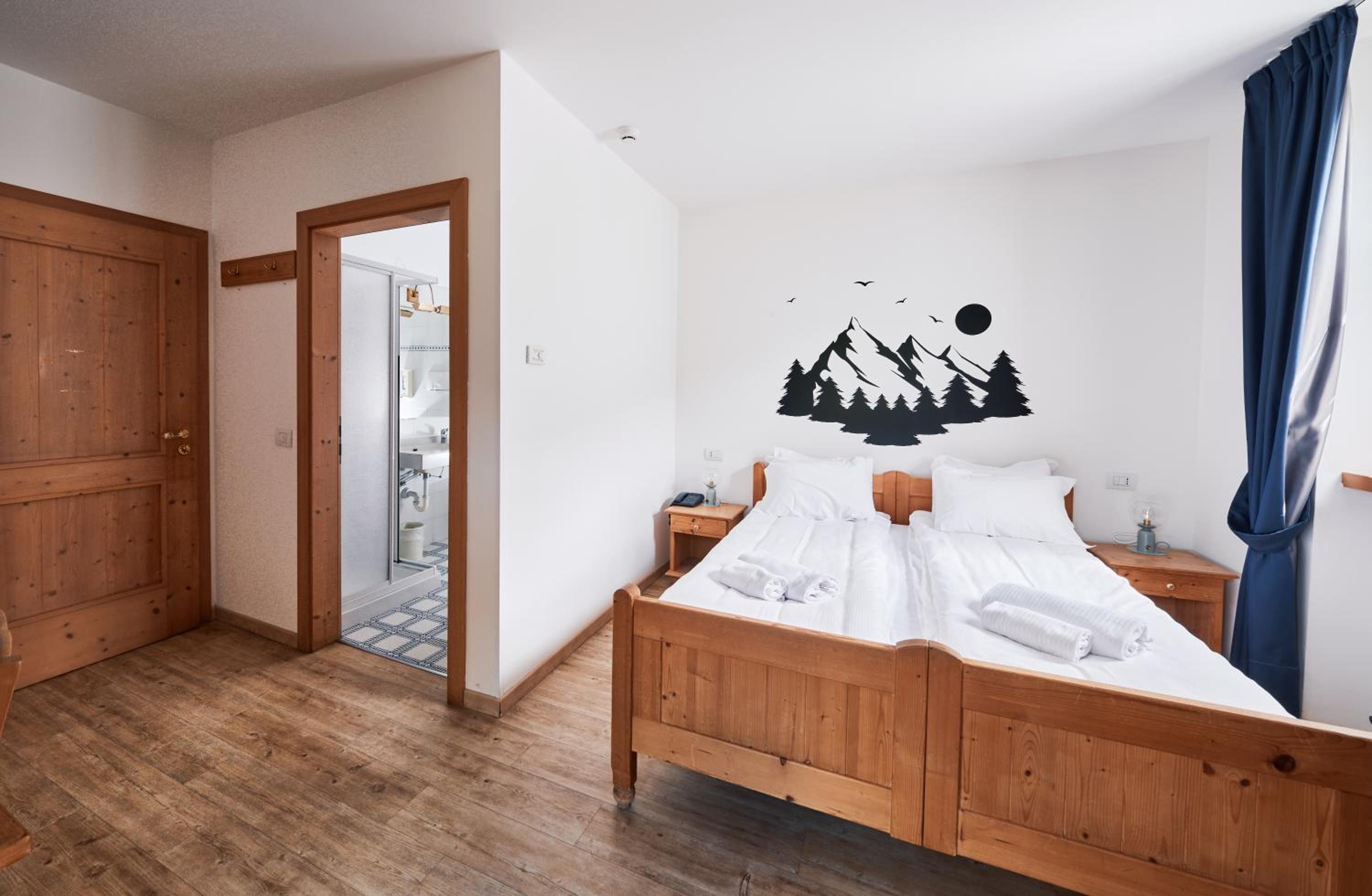 Standard Double Room photo 1
