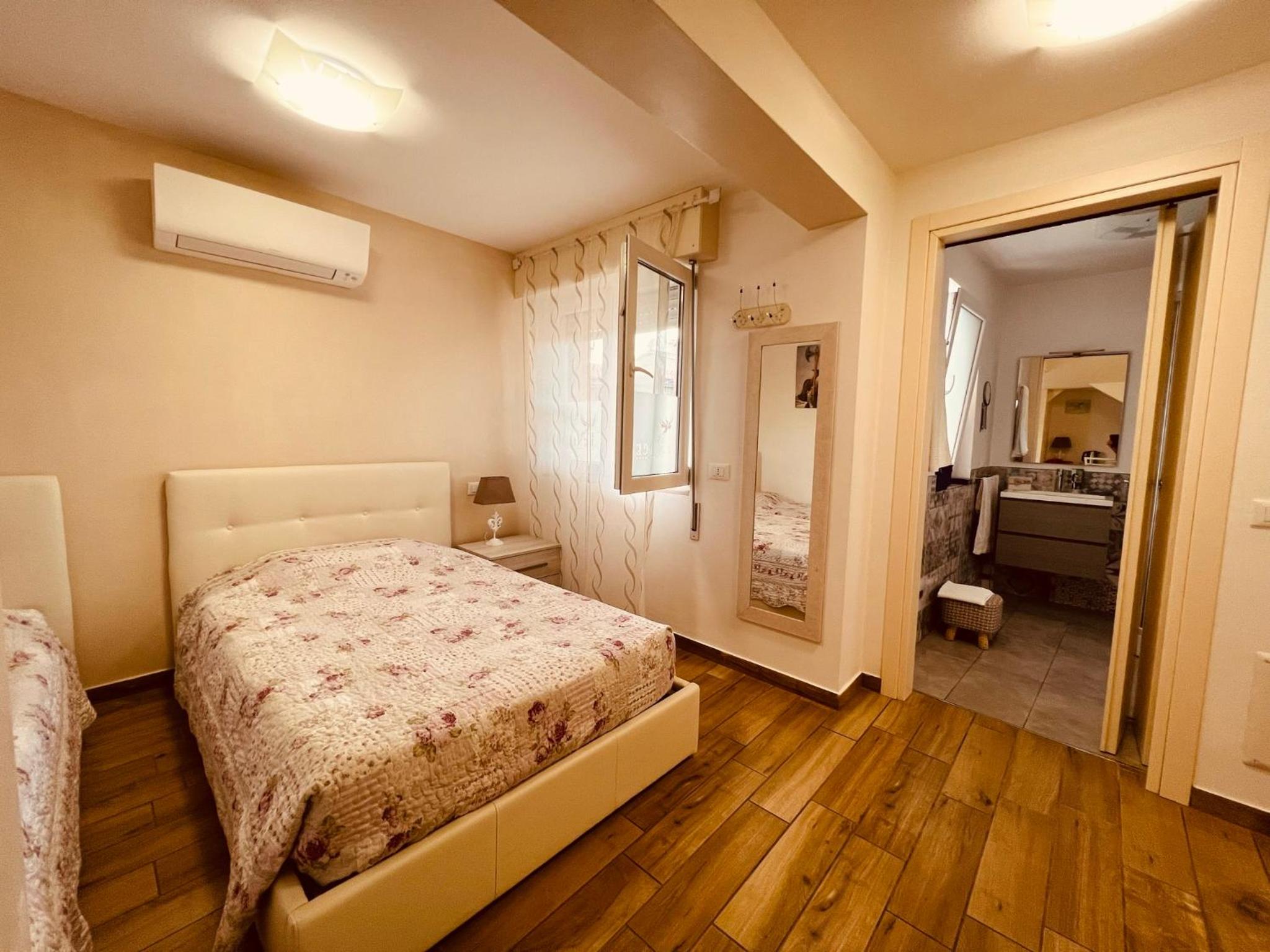 Twin Room - Photo 6