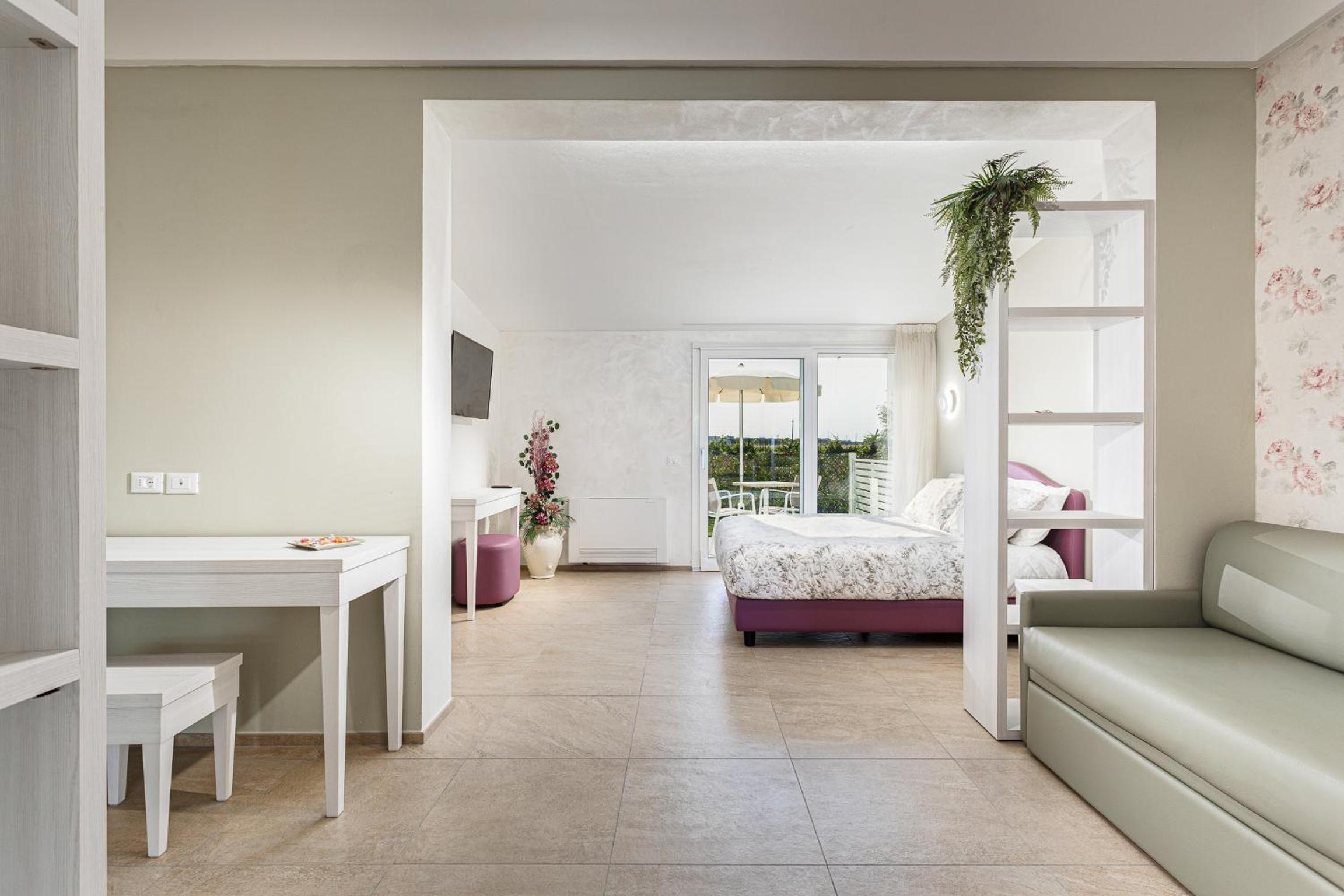 Junior Suite with Terrace photo 1