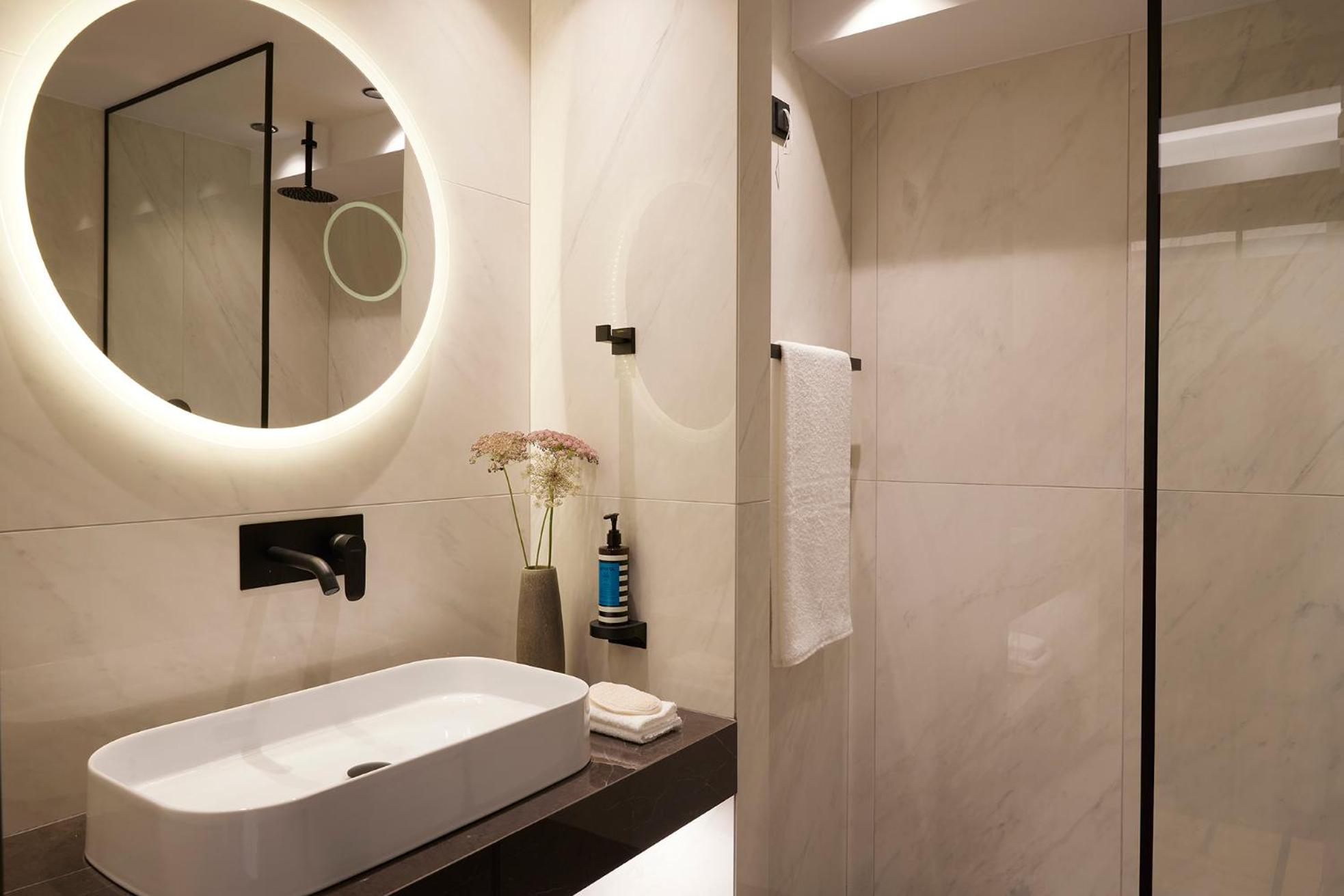 Teight Superior Room - Photo 4