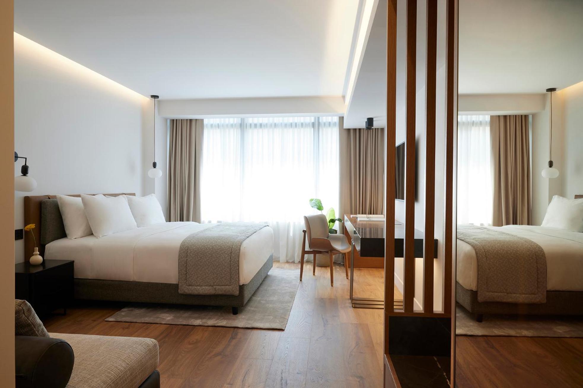 Teight Junior Suite - Photo 1