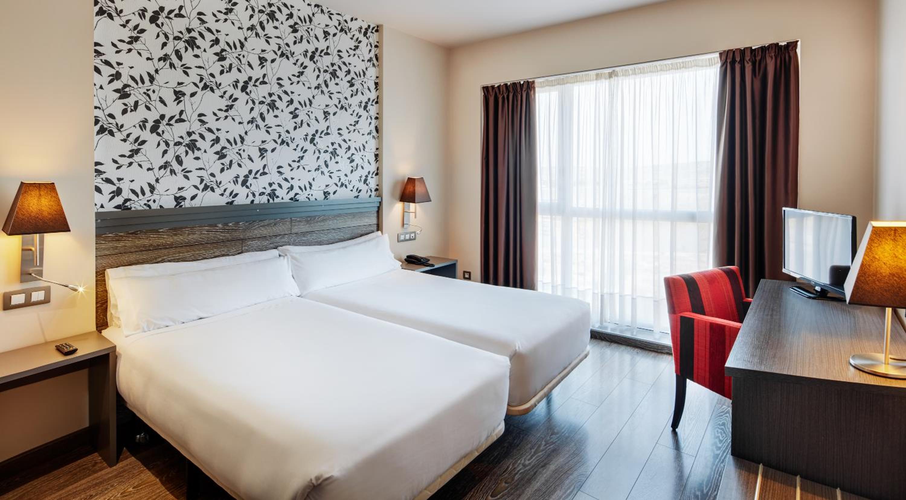 Double or Twin Room - Photo 1