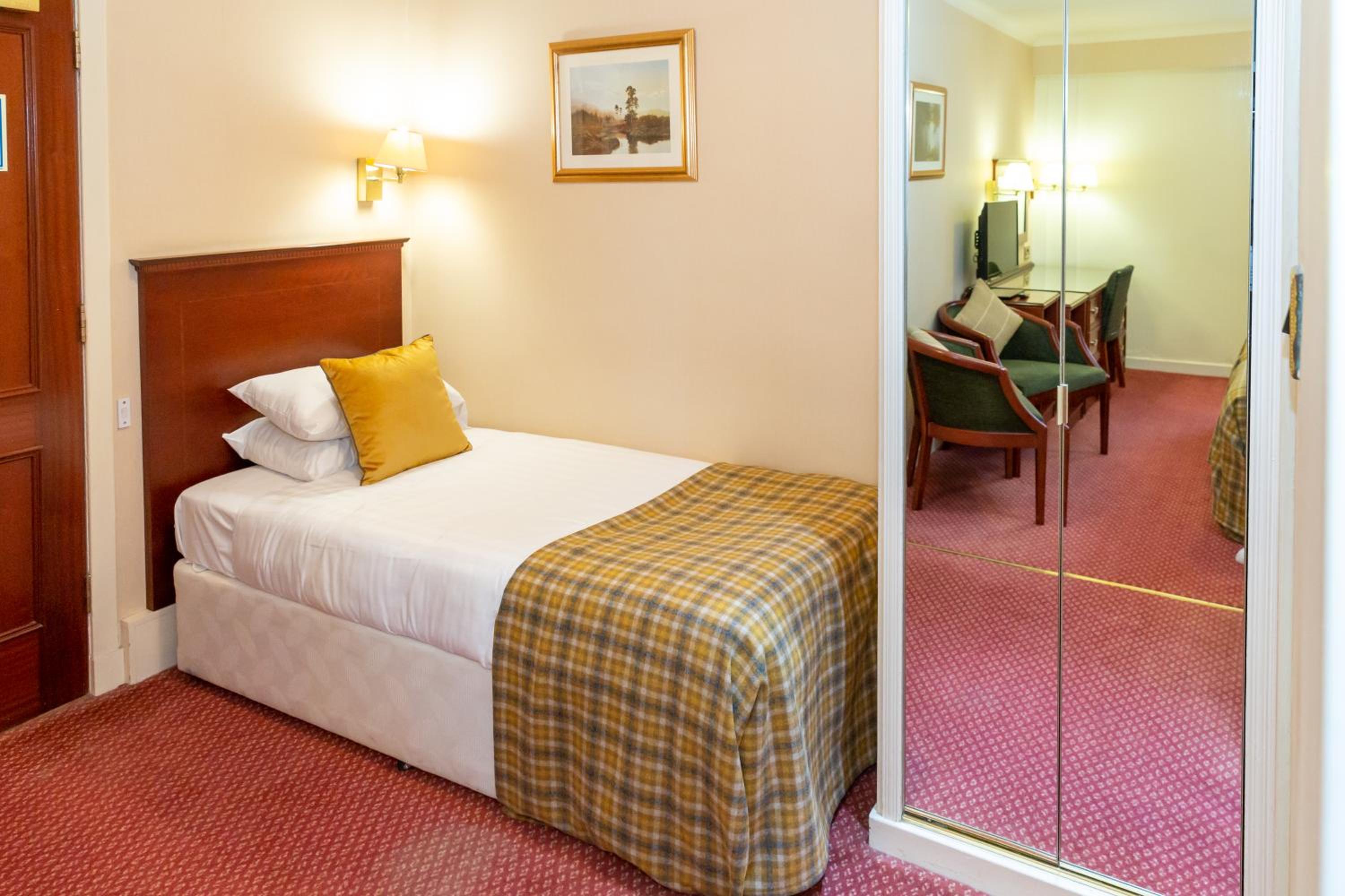 Triple Room - Photo 3