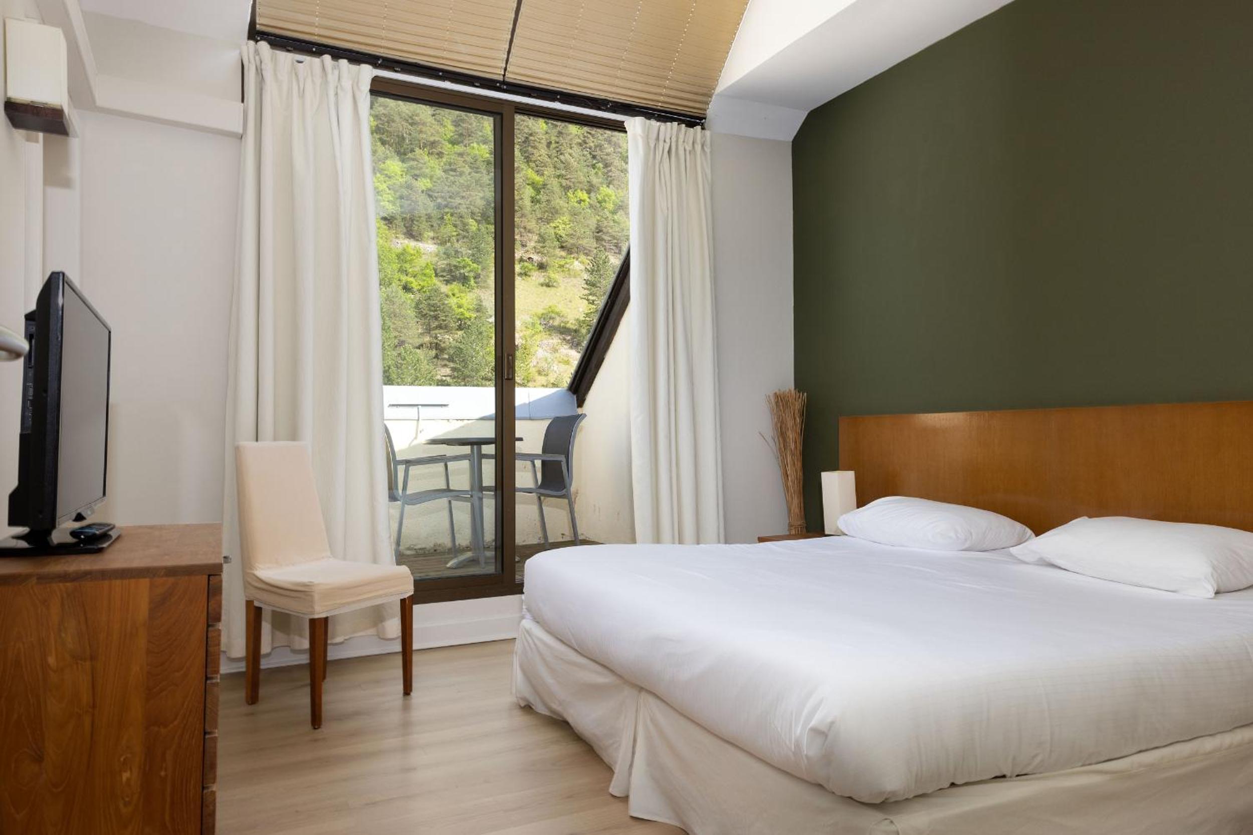 King Room With Balcony