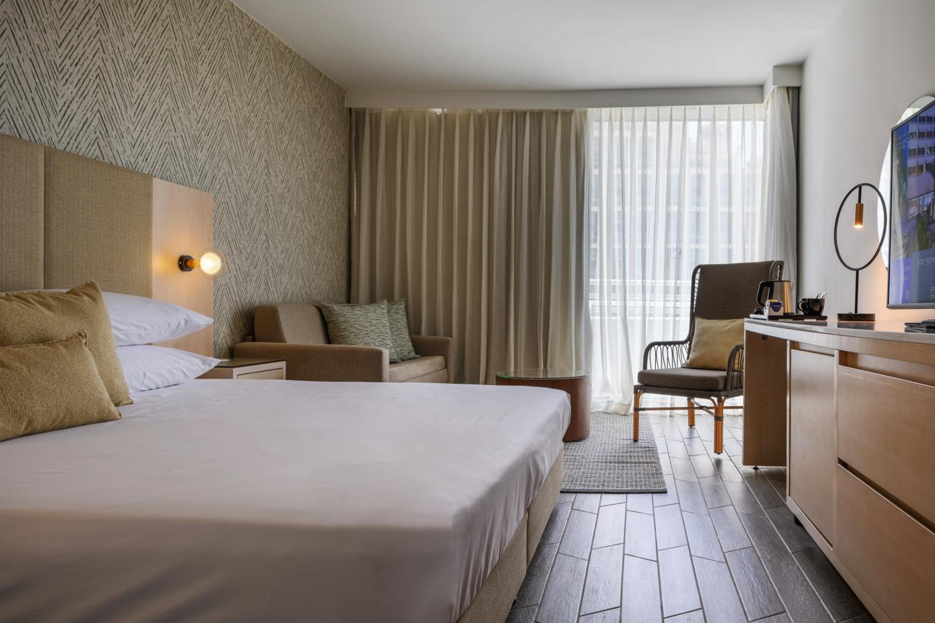 Marina View Room New - Photo 2