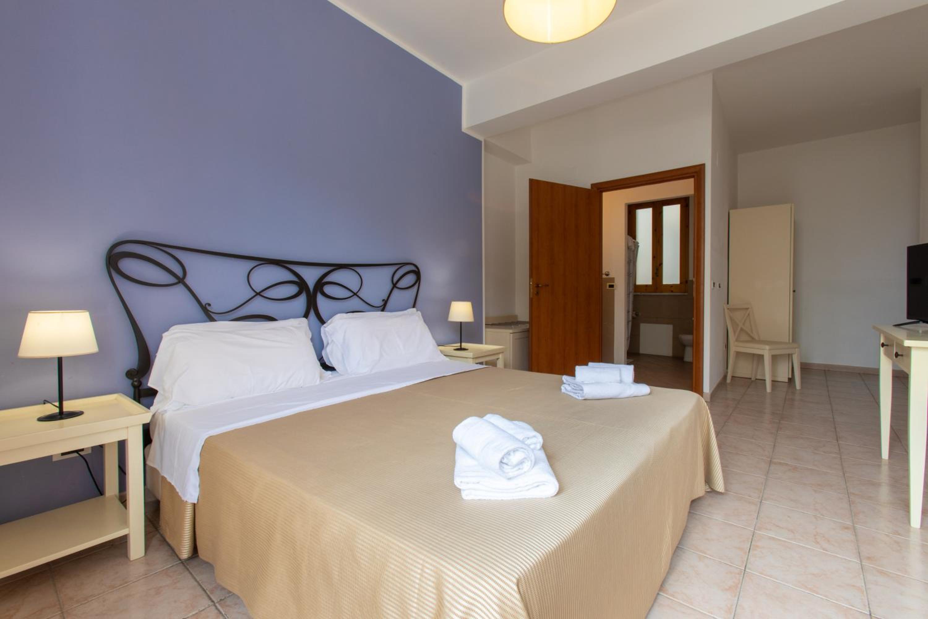 Superior Double or Twin Room with Sea View - Photo 6