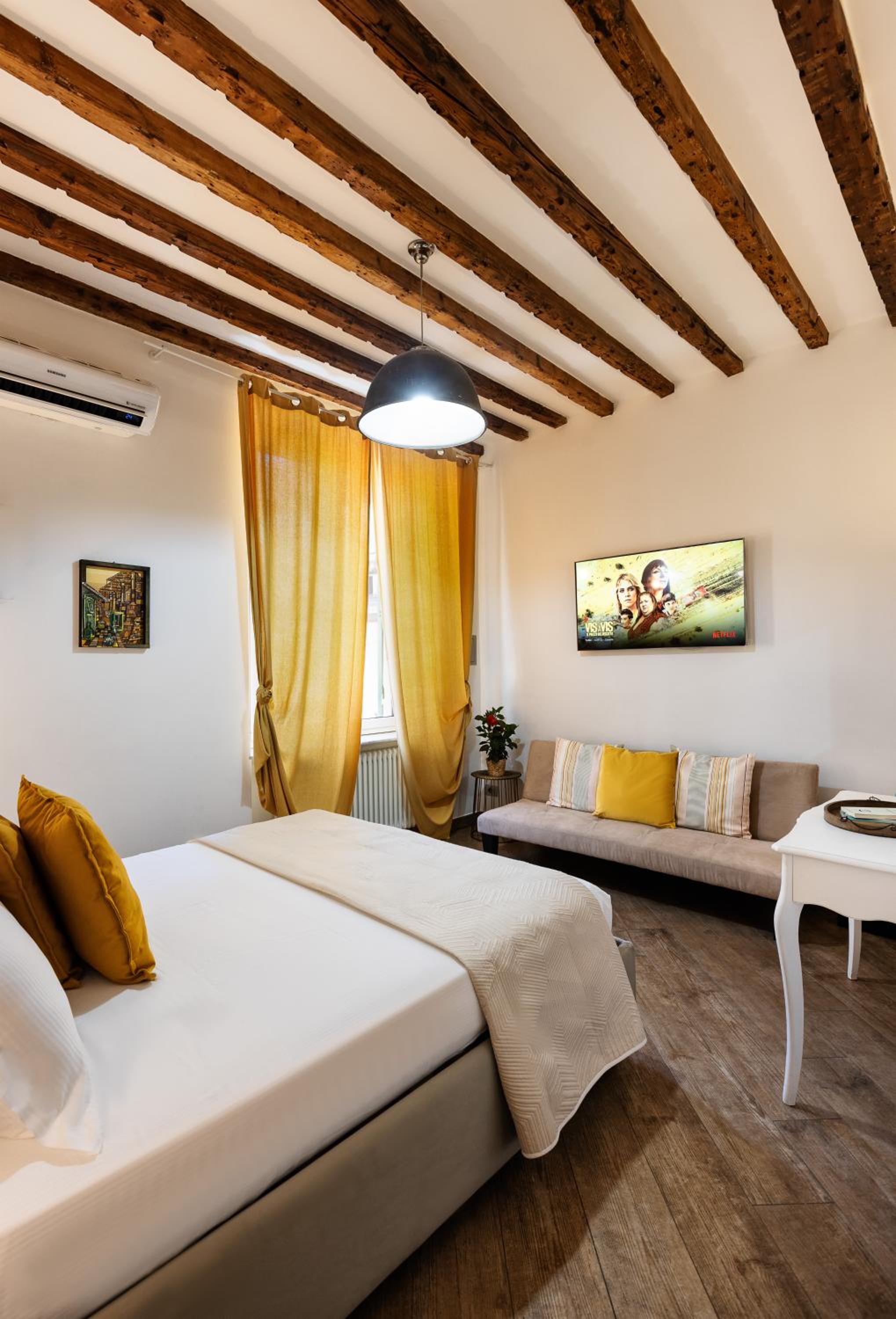 Large Double Room