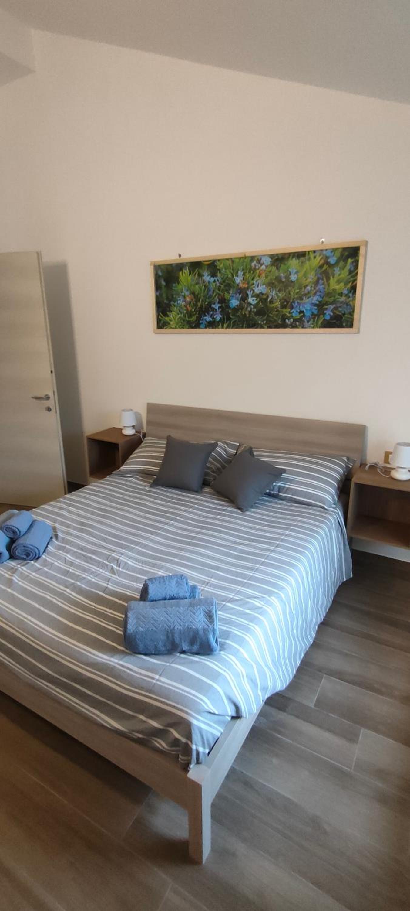 Apartment with Mountain View photo 1