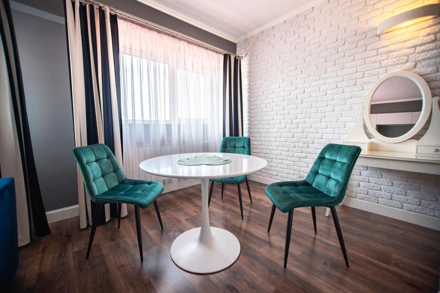 Deluxe Family Room - Photo 4