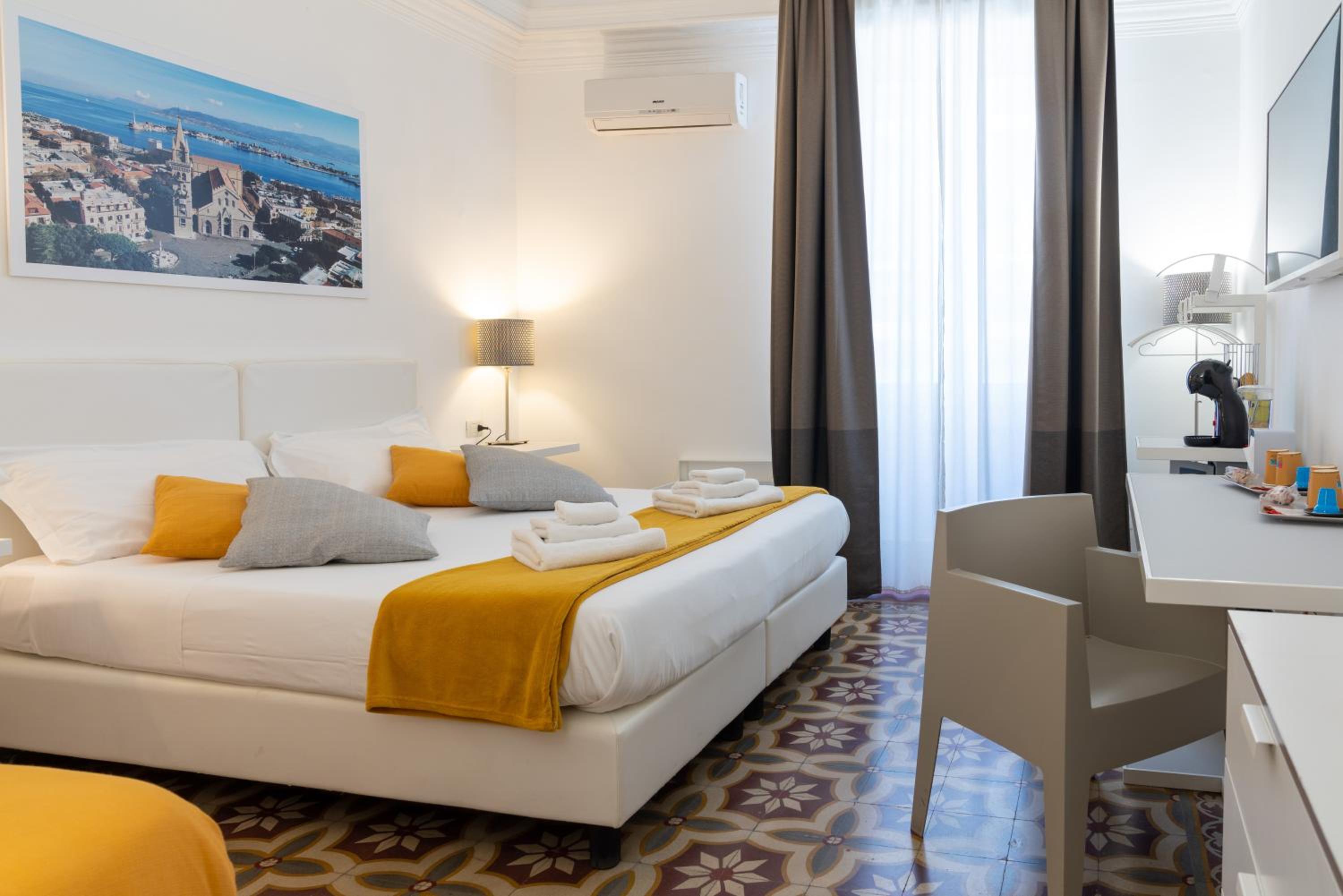 Luxury Triple Room - Photo 2