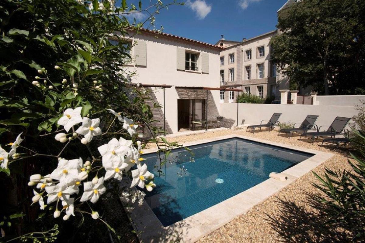Privilege Villa with Swimming Pool photo 3