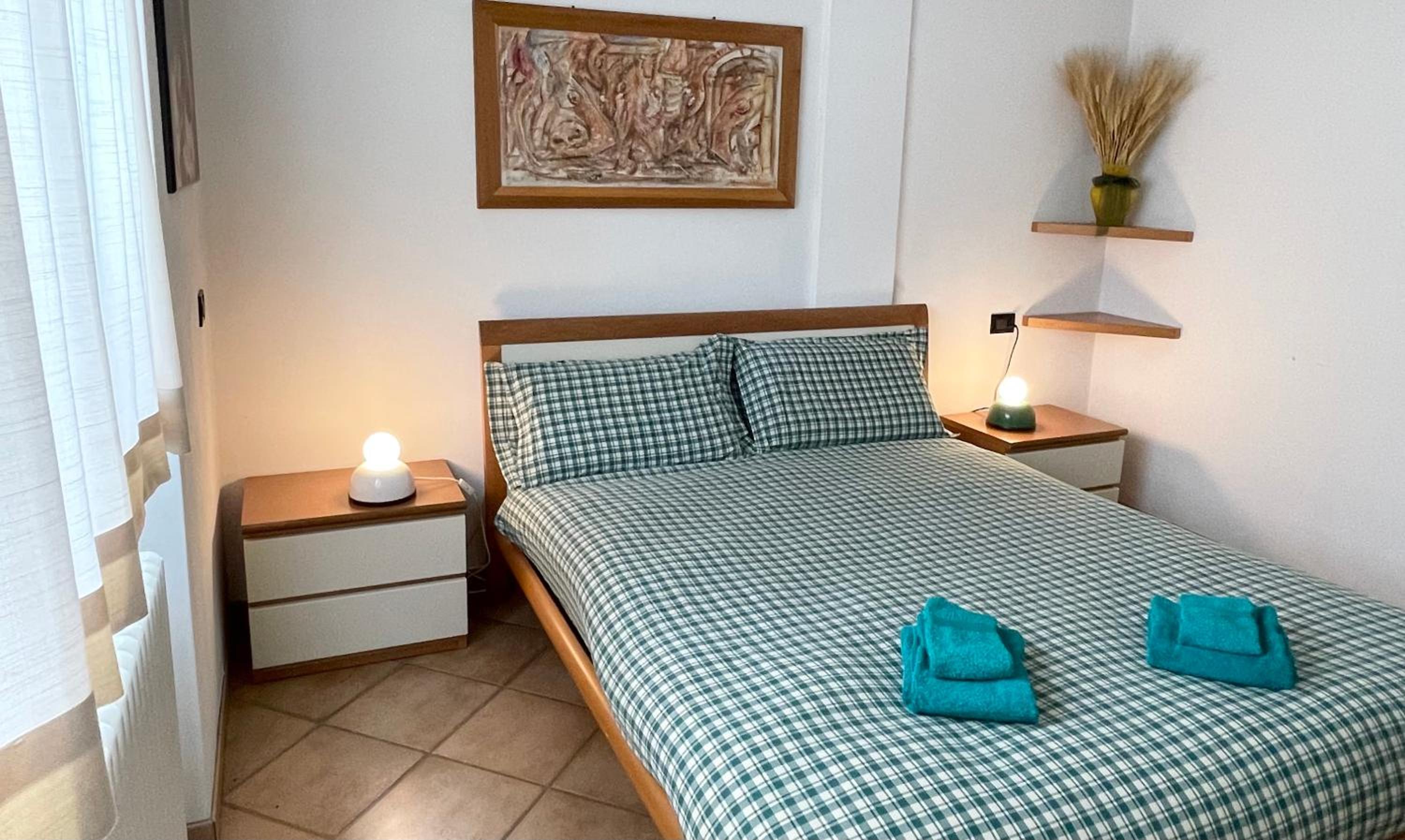 Two-Bedroom Apartment with Mountain View photo 1