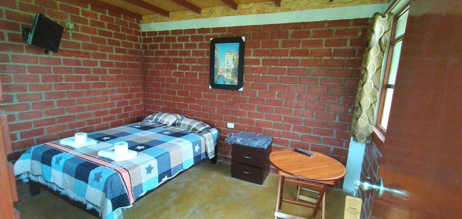 Double Room With Private Bathroom photo 2