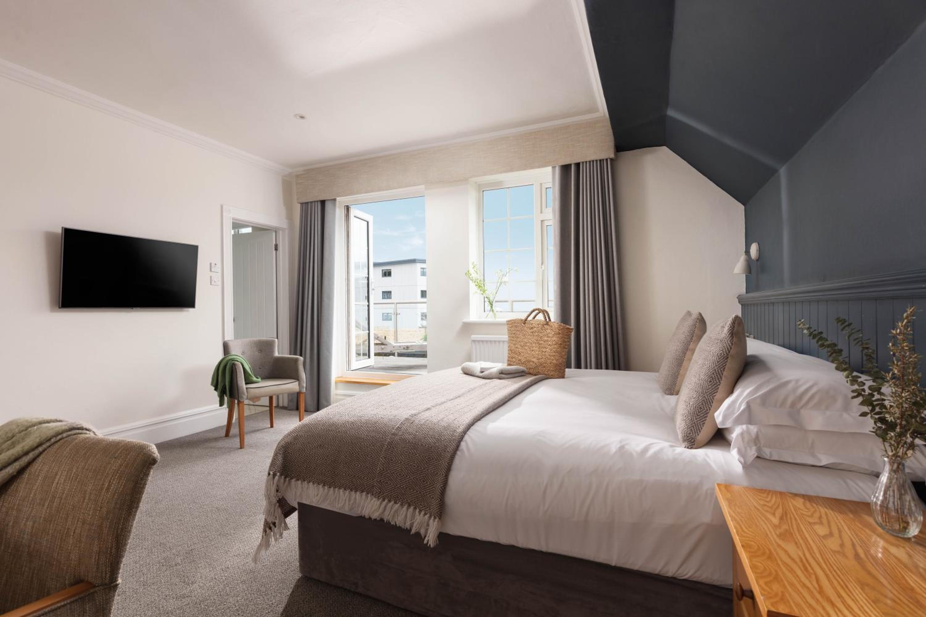 Classic Double with Terrace or Balcony