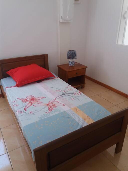 Five-Bedroom House - Photo 19