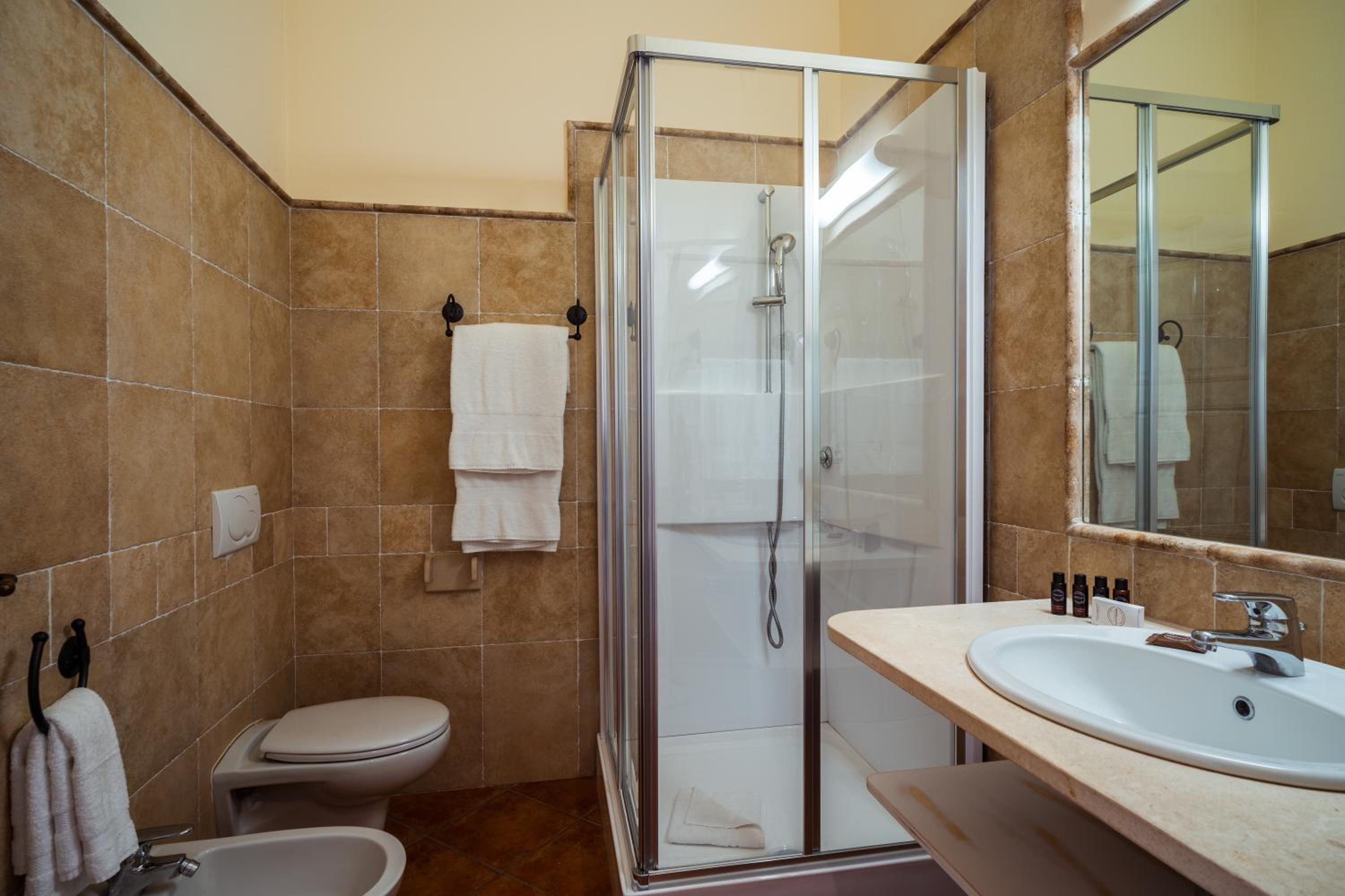 Junior Suite - Photo 10